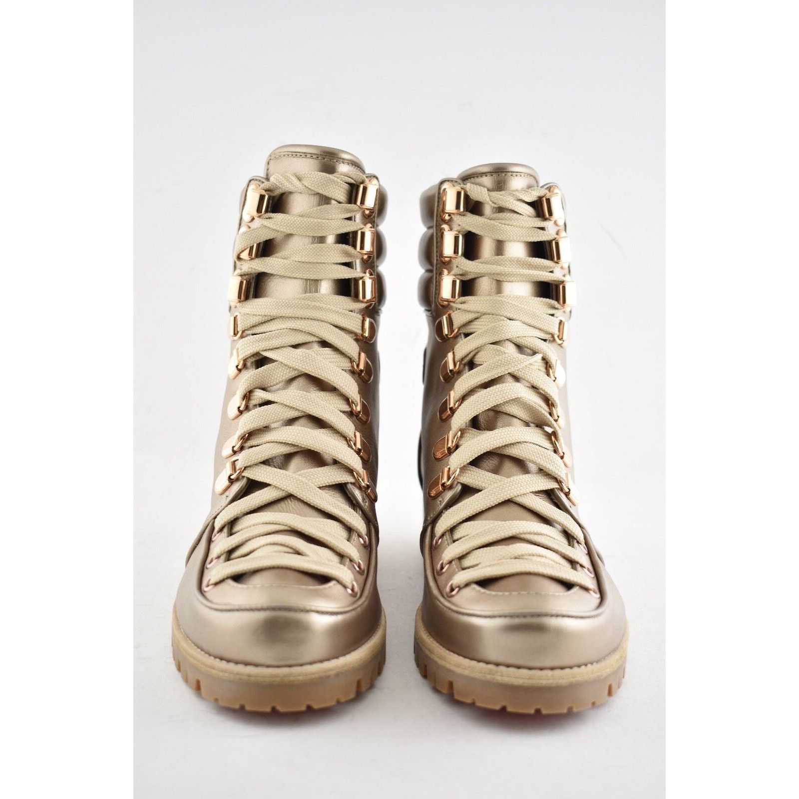 Christian Louboutin Christian Louboutin Who Runs Flat Colombe Gold Combat Size US 5.5 / IT 35.5 - 6 Thumbnail