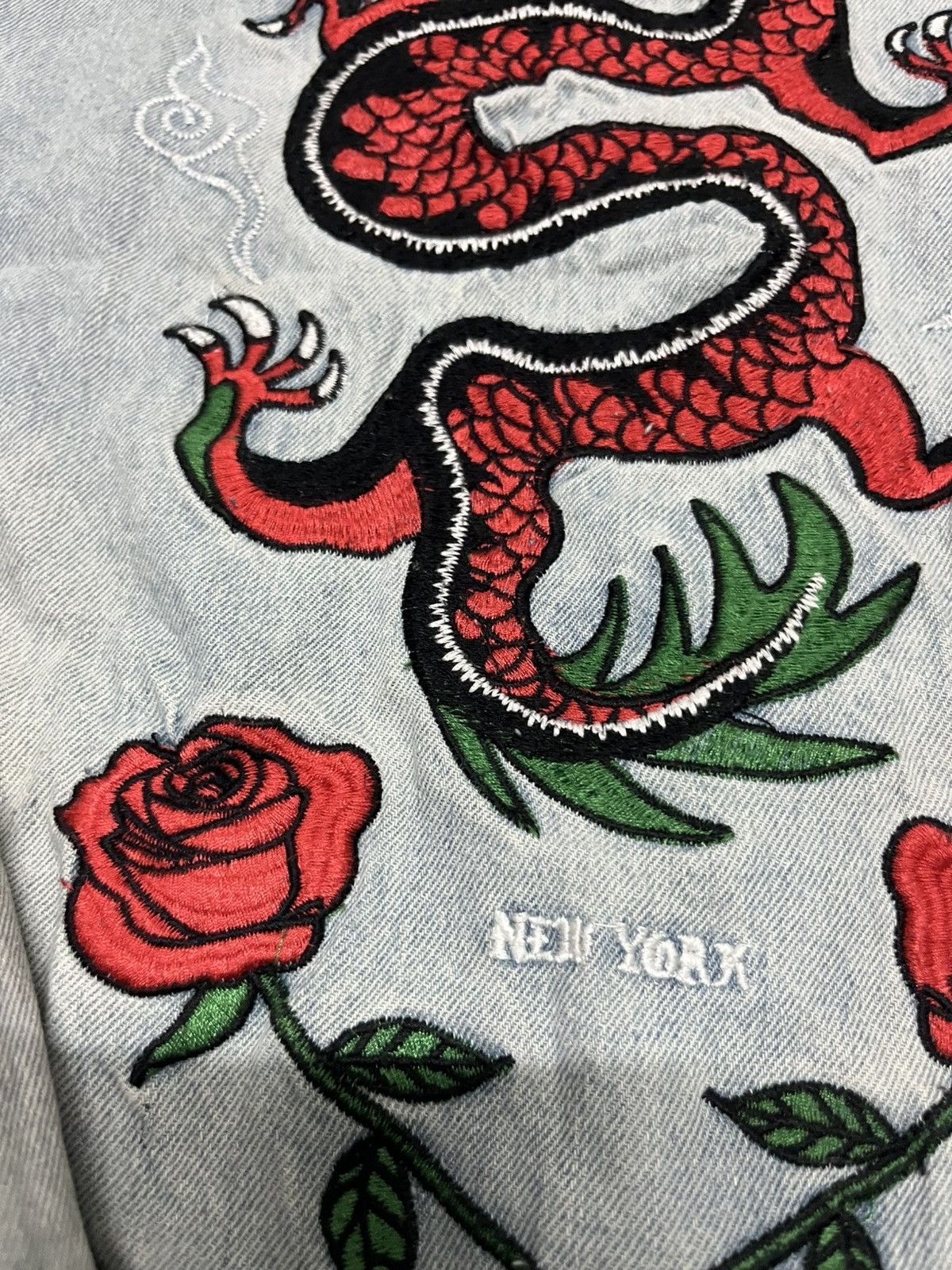 Brooklyn Clothing 💥BRKLYN CLOTH Dragon And Roses Embroidery Distressed Trucker Size US XL / EU 56 / 4 - 19 Thumbnail