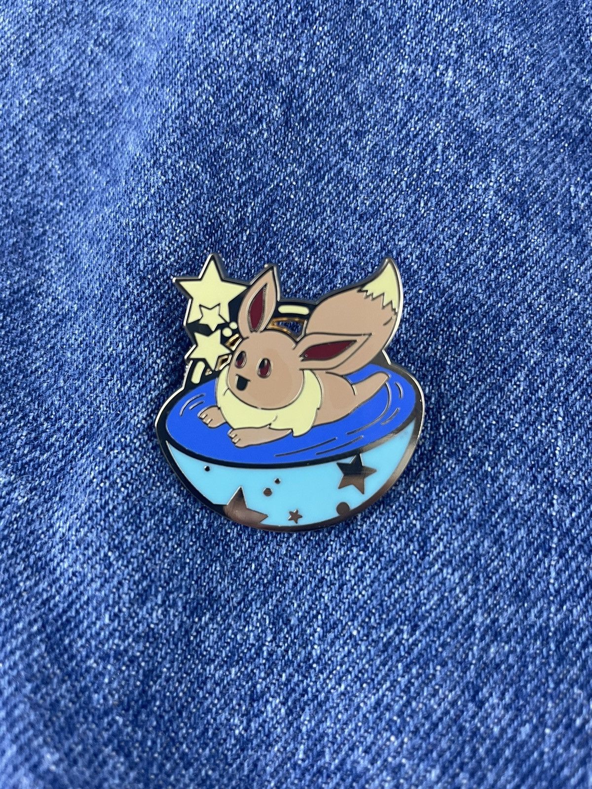 Other Eevee Enamel Pin Size ONE SIZE - 1 Thumbnail