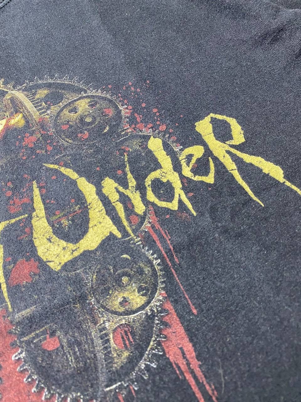Band Tees × Vintage Vintage Y2K Six Feet Under Skulls hands Horror Tee Size US M / EU 48-50 / 2 - 6 Thumbnail