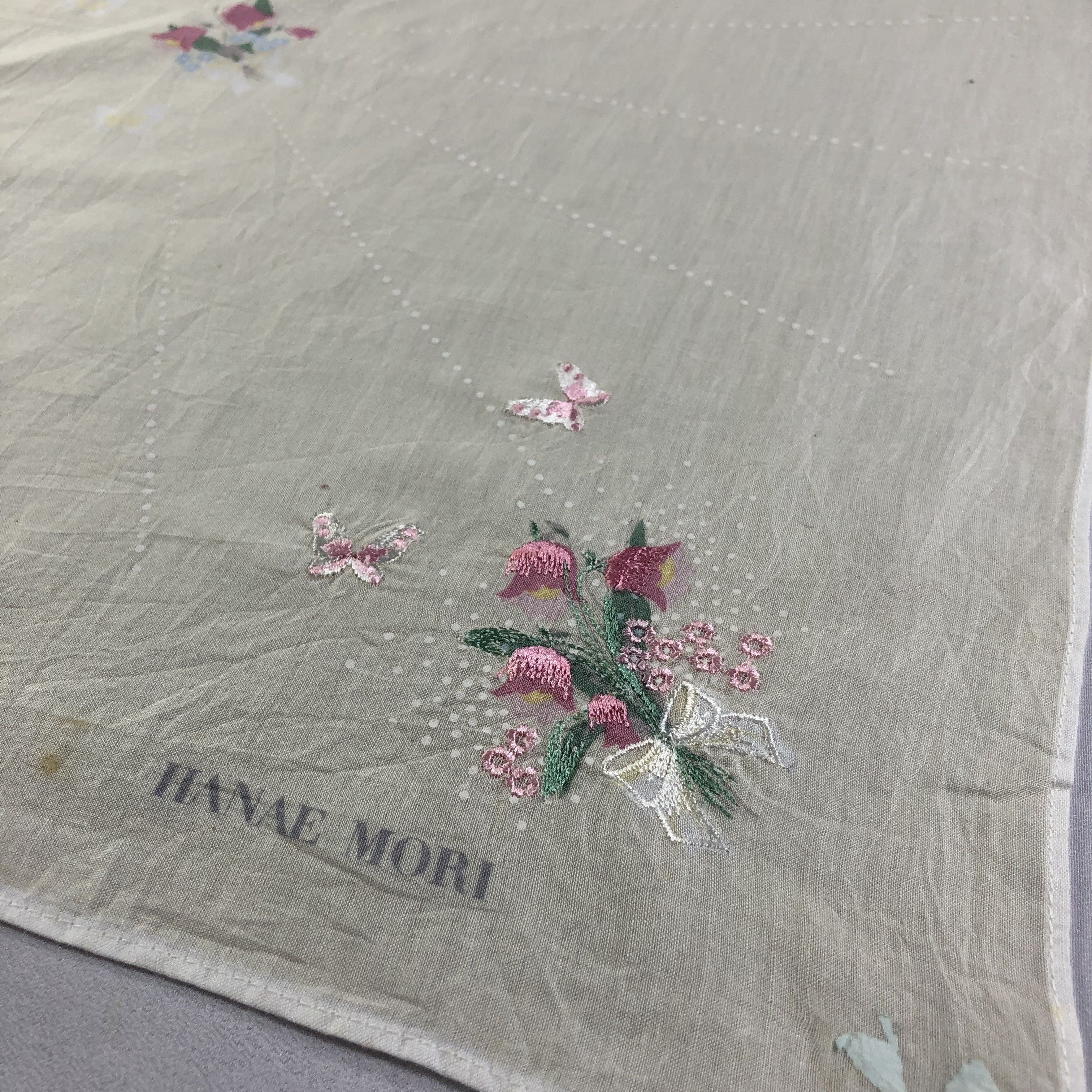 Hanae Mori × Japanese Brand × Vintage Hanae Mori Handkerchief Neckerchief Bandana H2096 Size ONE SIZE - 5 Thumbnail