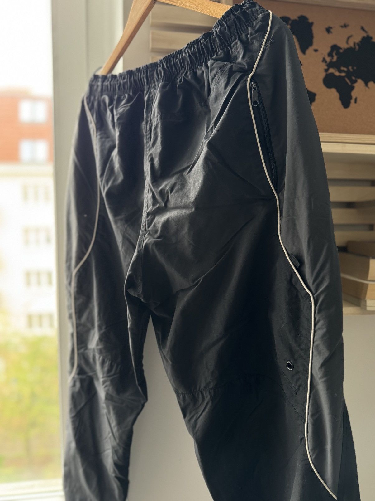 Nike × Vintage Nike Shox Drill Sweatpants Vintage Size US 34 / EU 50 - 9 Thumbnail