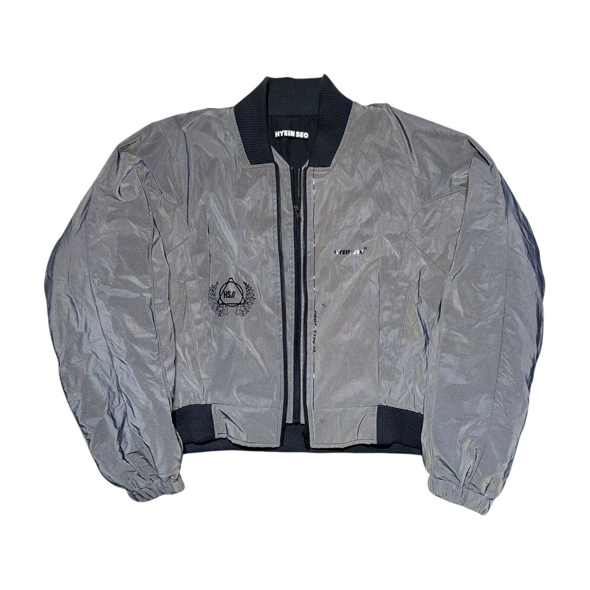 Hyein seo hooded bomber hotsell