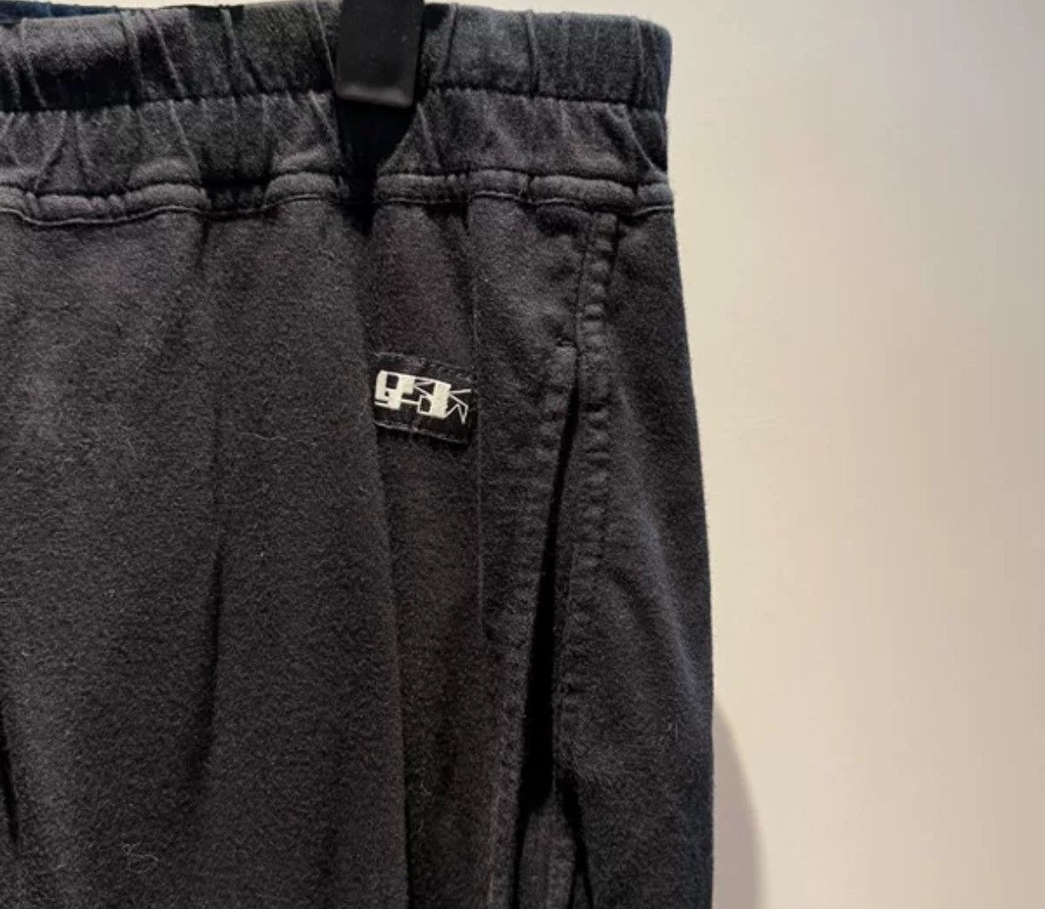 Rick Owens Rick owens drkshdw double line letter sticker crotch shorts Size US 32 / EU 48 - 4 Thumbnail