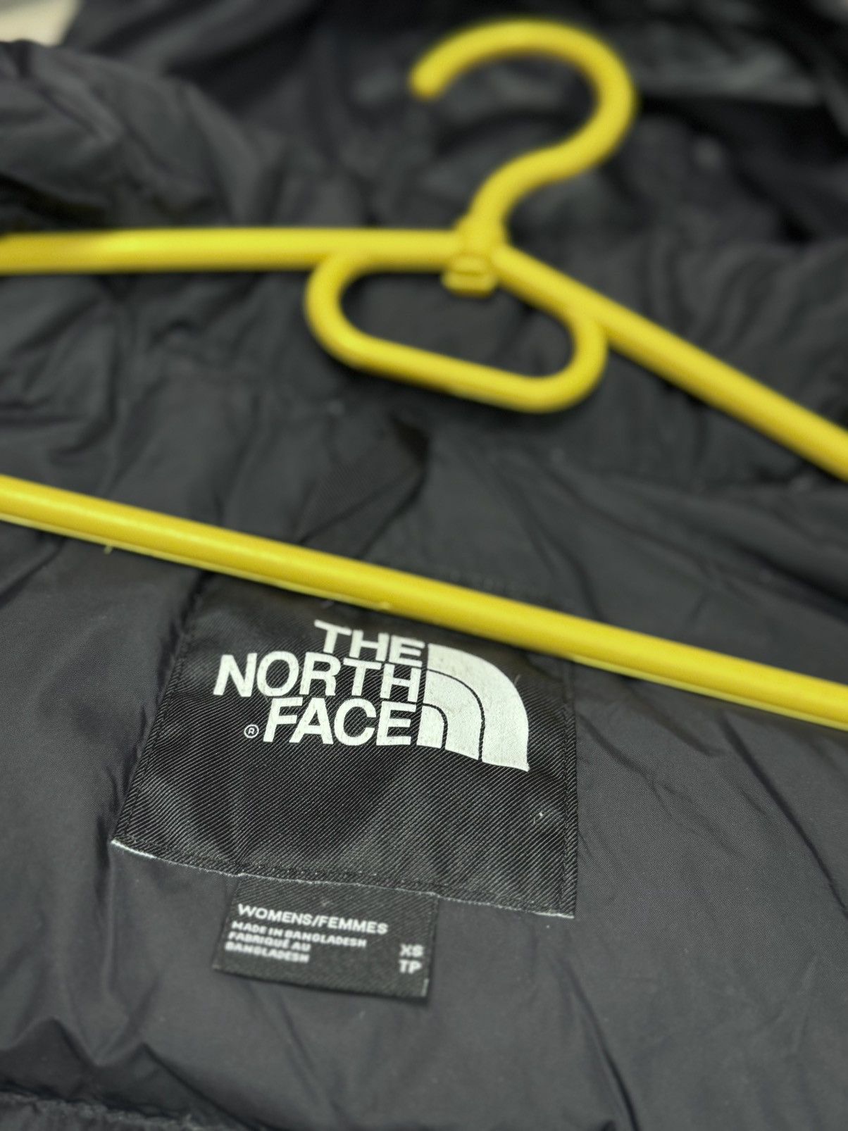 The North Face THE NORTH FACE NUPTSE 700 WOMANS PUFFER DOWN JACKET SIZE XS Size XS / US 0-2 / IT 36-38 - 5 Thumbnail