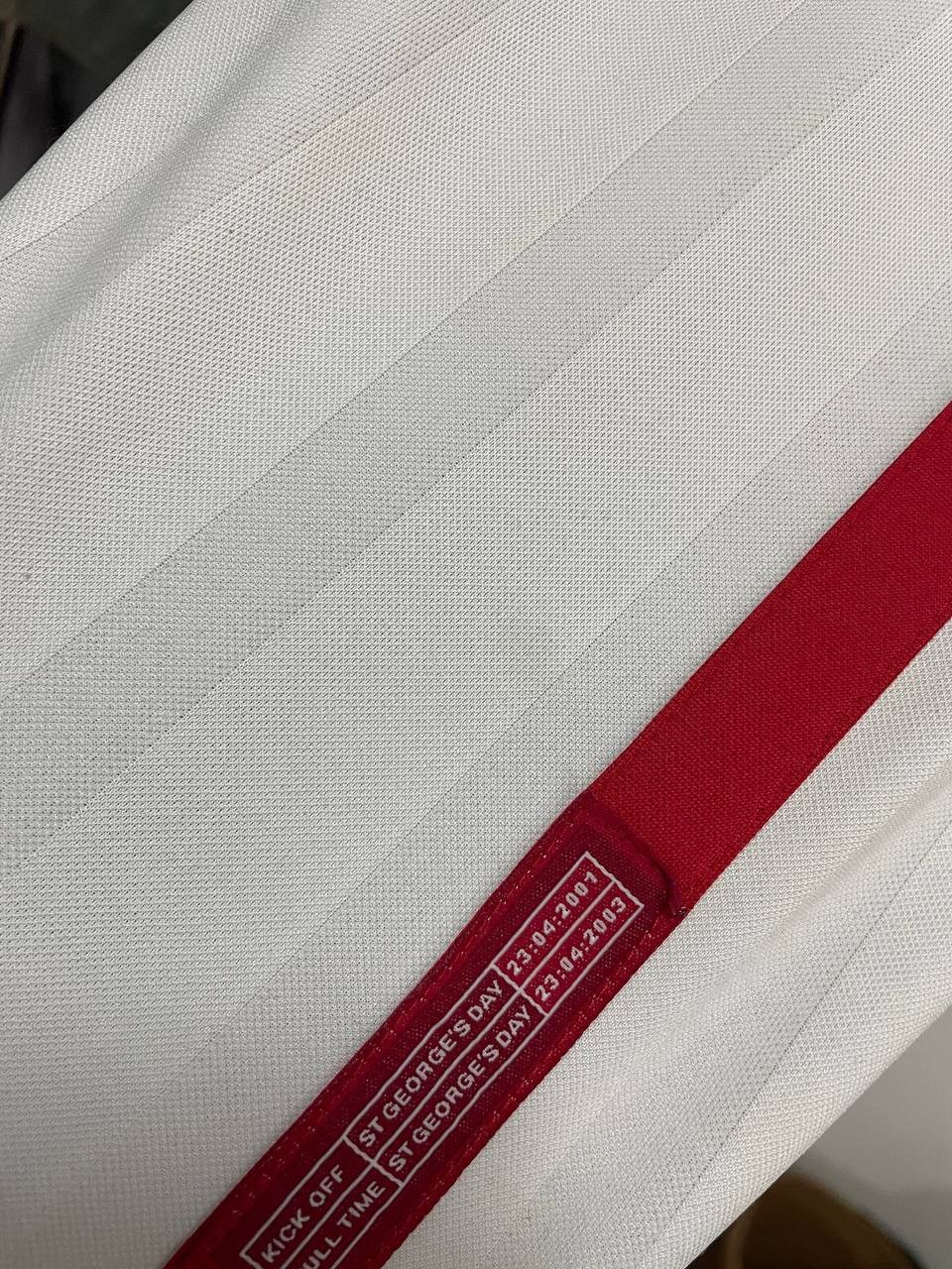 Umbro England 2001 2003 Beckham #7 Home Shirt Soccer Jersey Size US XXL / EU 58 / 5 - 18 Thumbnail