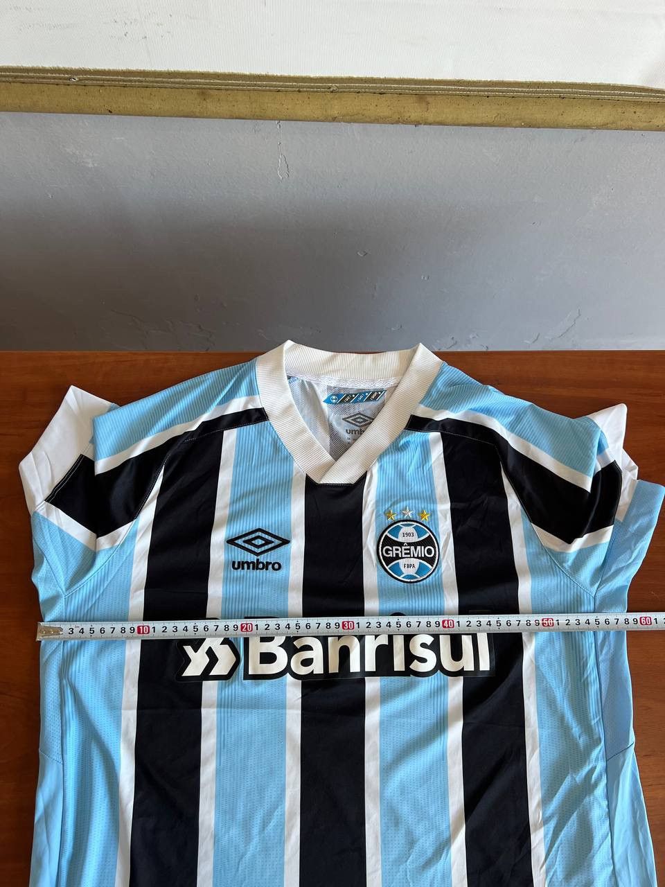 Umbro 2021/22 GREMIO FC HOME RARE SOCCER JERSEY SHIRT UMBRO SZ XL Size US XL / EU 56 / 4 - 22 Thumbnail