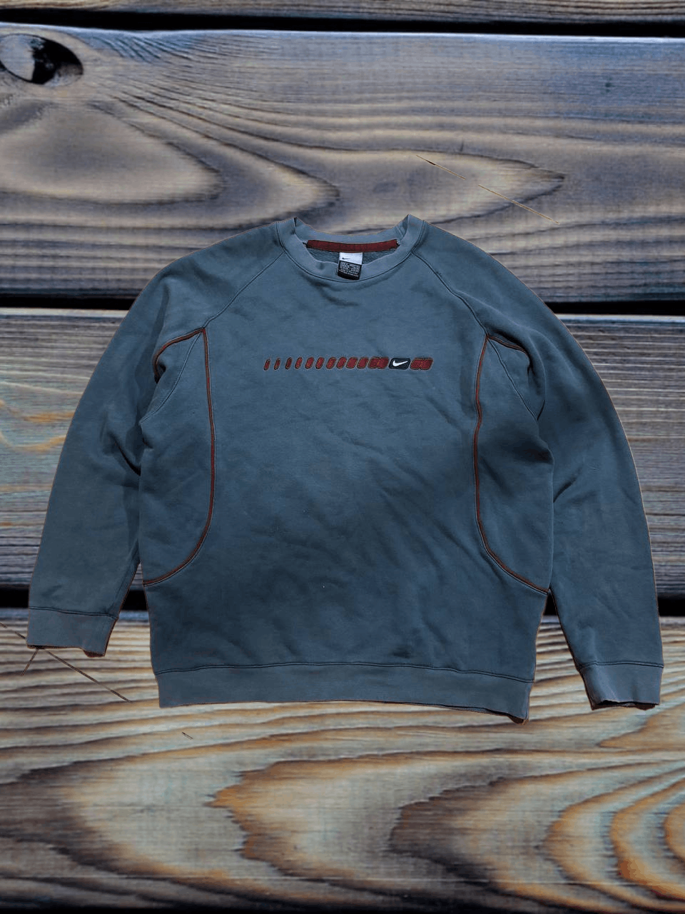 Nike Vintage Nike Sweatshirt Mens 90s Embroidered Swoosh Jumper Size US S / EU 44-46 / 1 - 1 Thumbnail