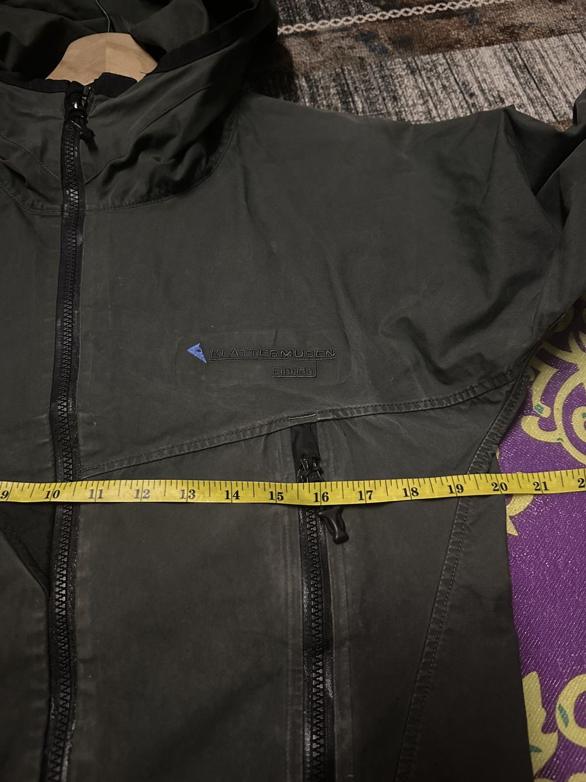 Klattermusen Klattermusen Asymmetric Faded Big Hood Cropped Jacket Size US S / EU 44-46 / 1 - 16 Thumbnail