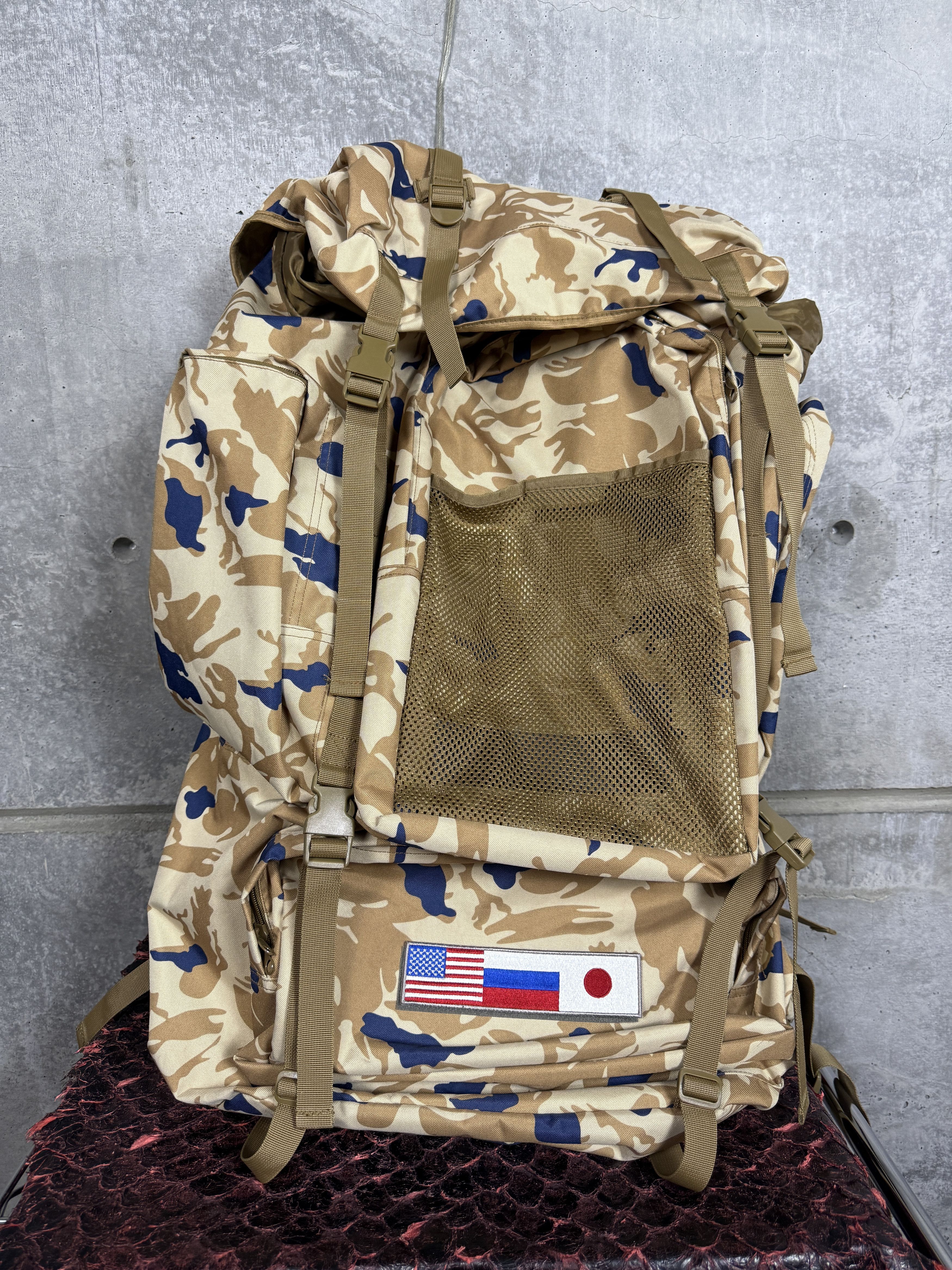 Gosha Rubchinskiy HUUGE Gosha Rubchinskiy Large Camo Backpack Size ONE SIZE - 2 Thumbnail