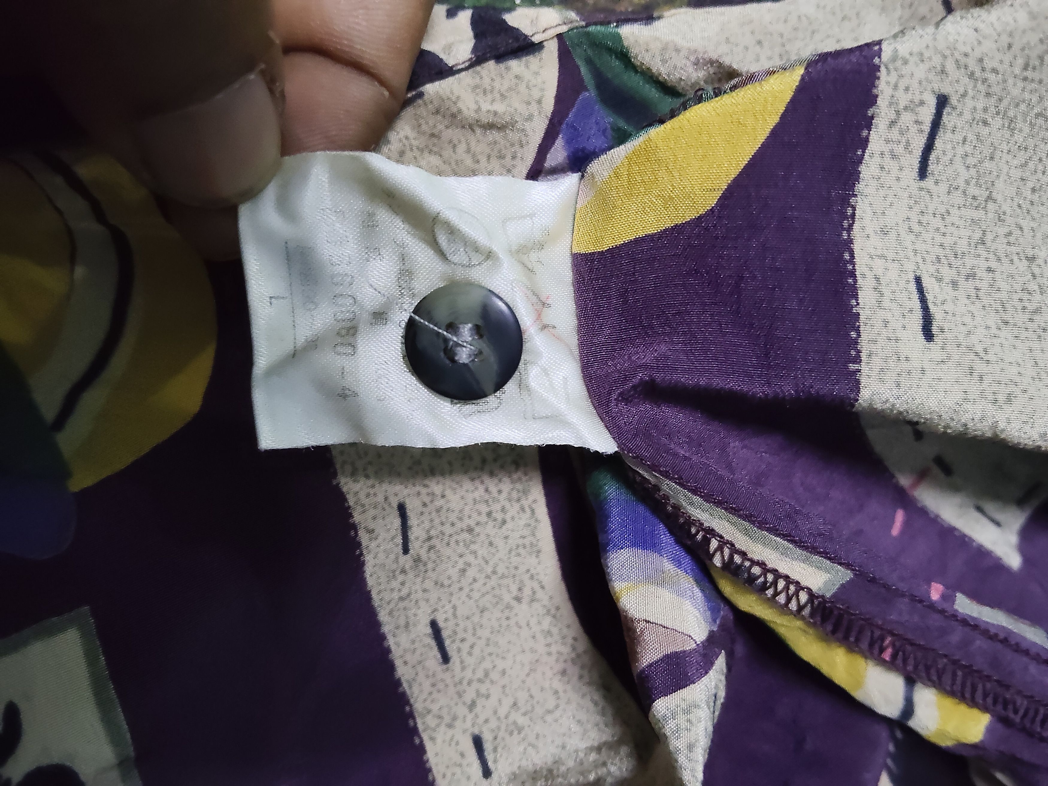 Japanese Brand vintage 90s alvanro crazy shirt hawaii button ups shirt Size US L / EU 52-54 / 3 - 4 Thumbnail