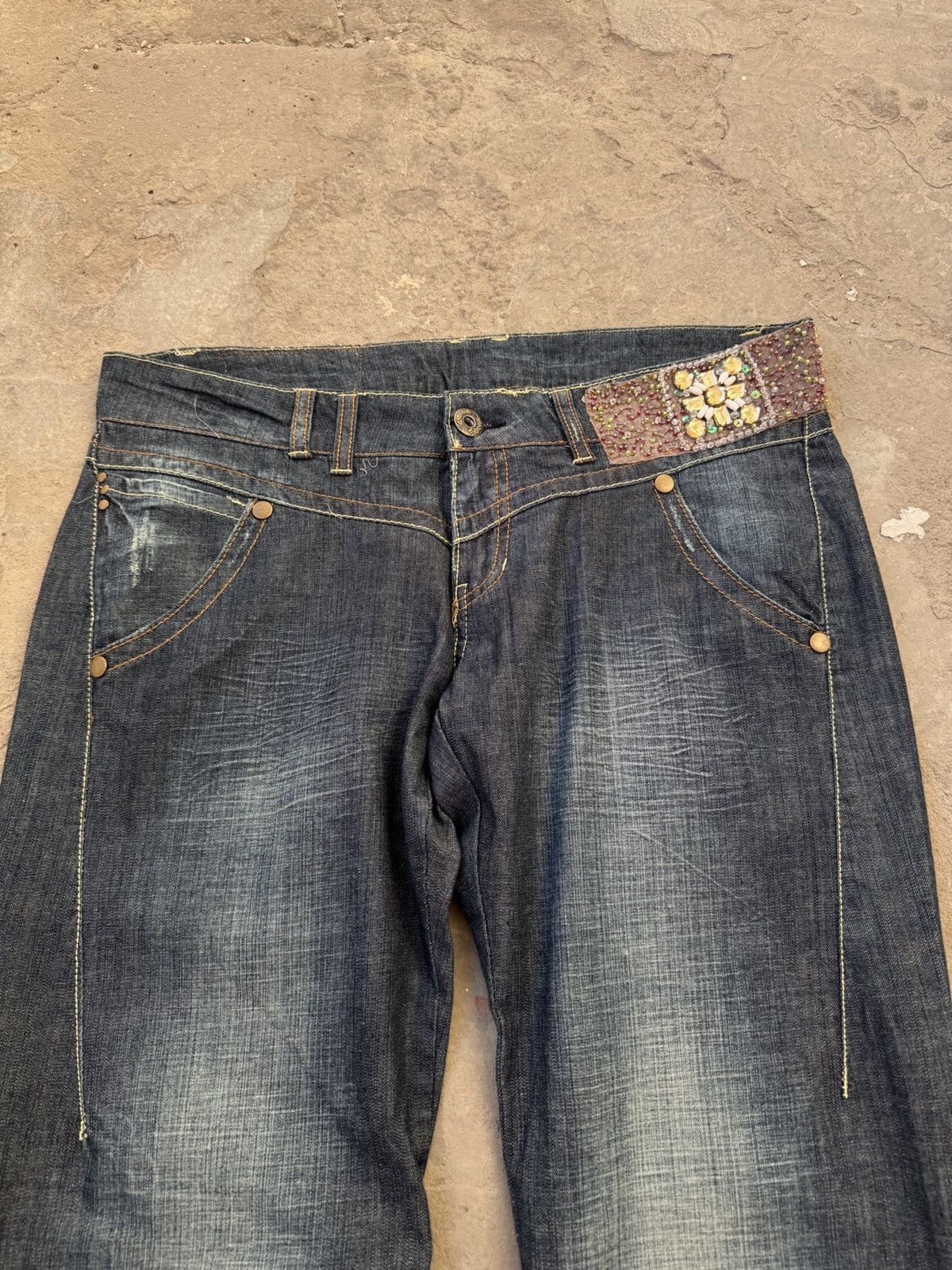 If Six Was Nine × Japanese Brand × Vintage Vintage Y2K Custom Made Low Waist Washed Bootcut Jeans Size 28" / US 6 / IT 42 - 3 Thumbnail