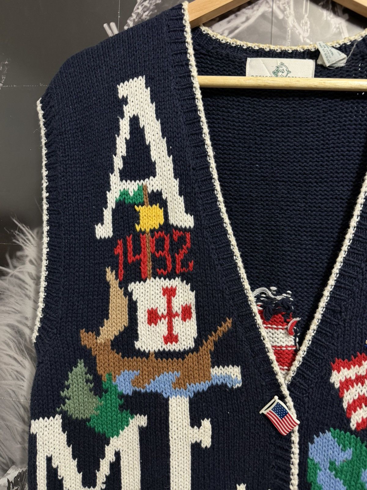 Vintage AMERICA E PLURIBUS UNUM VINTAGE HAND KNITTED VEST 1982 Size US M / EU 48-50 / 2 - 5 Thumbnail