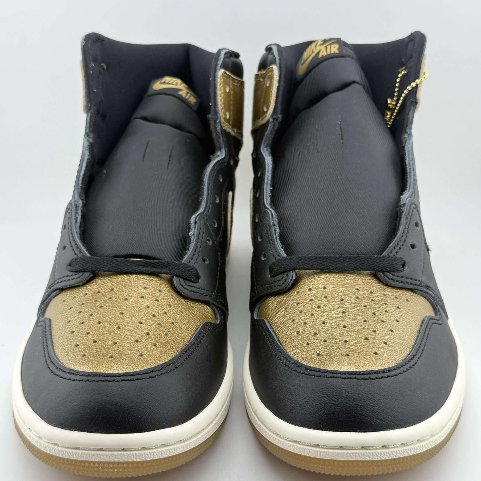 Nike Jordan 1 Black Metallic Gold 10.5 New Size US 10.5 / EU 43-44 - 3 Thumbnail