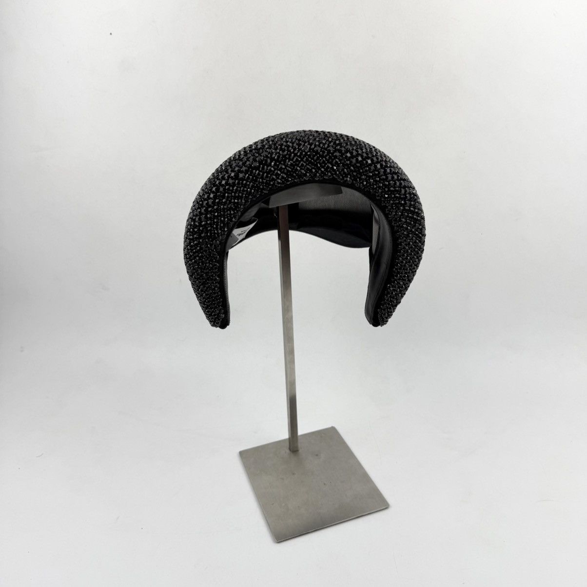 Burberry Burberry Crystal Headband Detail Reconstructed Cap Size ONE SIZE - 7 Thumbnail