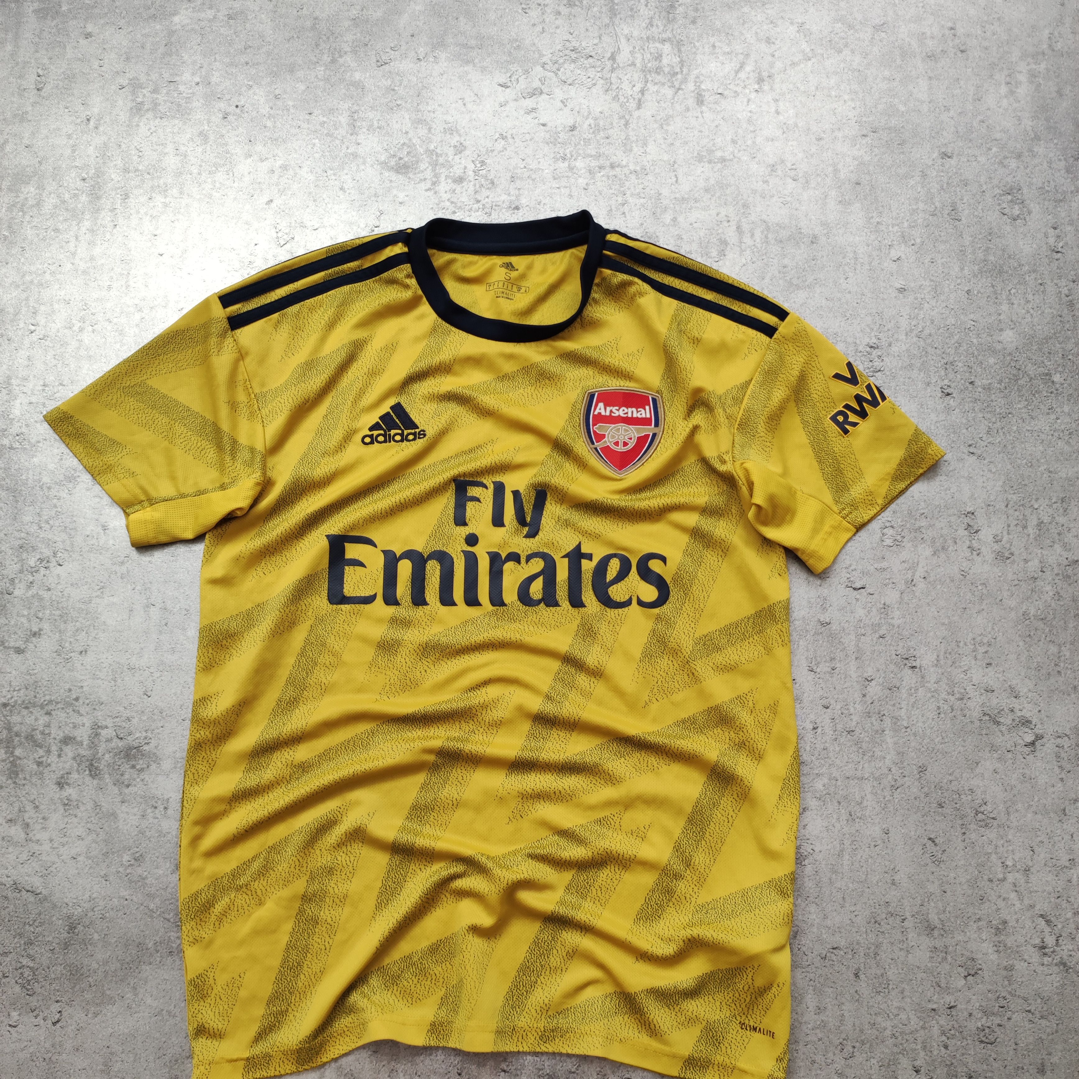 Nike × Vintage RARE 2019/20 Arsenal London x Adidas Away Football Jersey Size US S / EU 44-46 / 1 - 2 Thumbnail