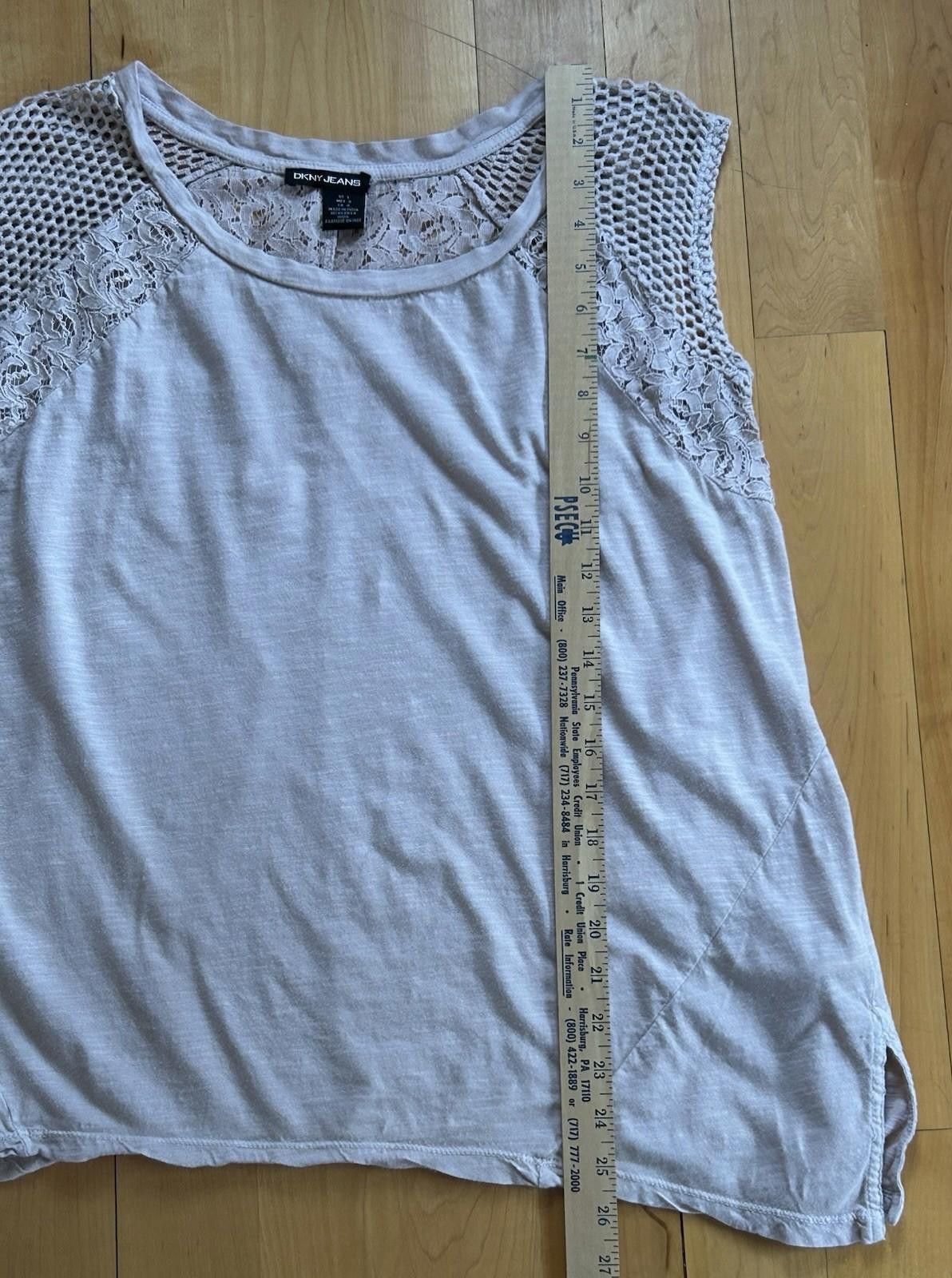 DKNY DKNY Women’s Lace Knit Crochet Lg Soft Lightweight Size L / US 10 / IT 46 - 10 Thumbnail