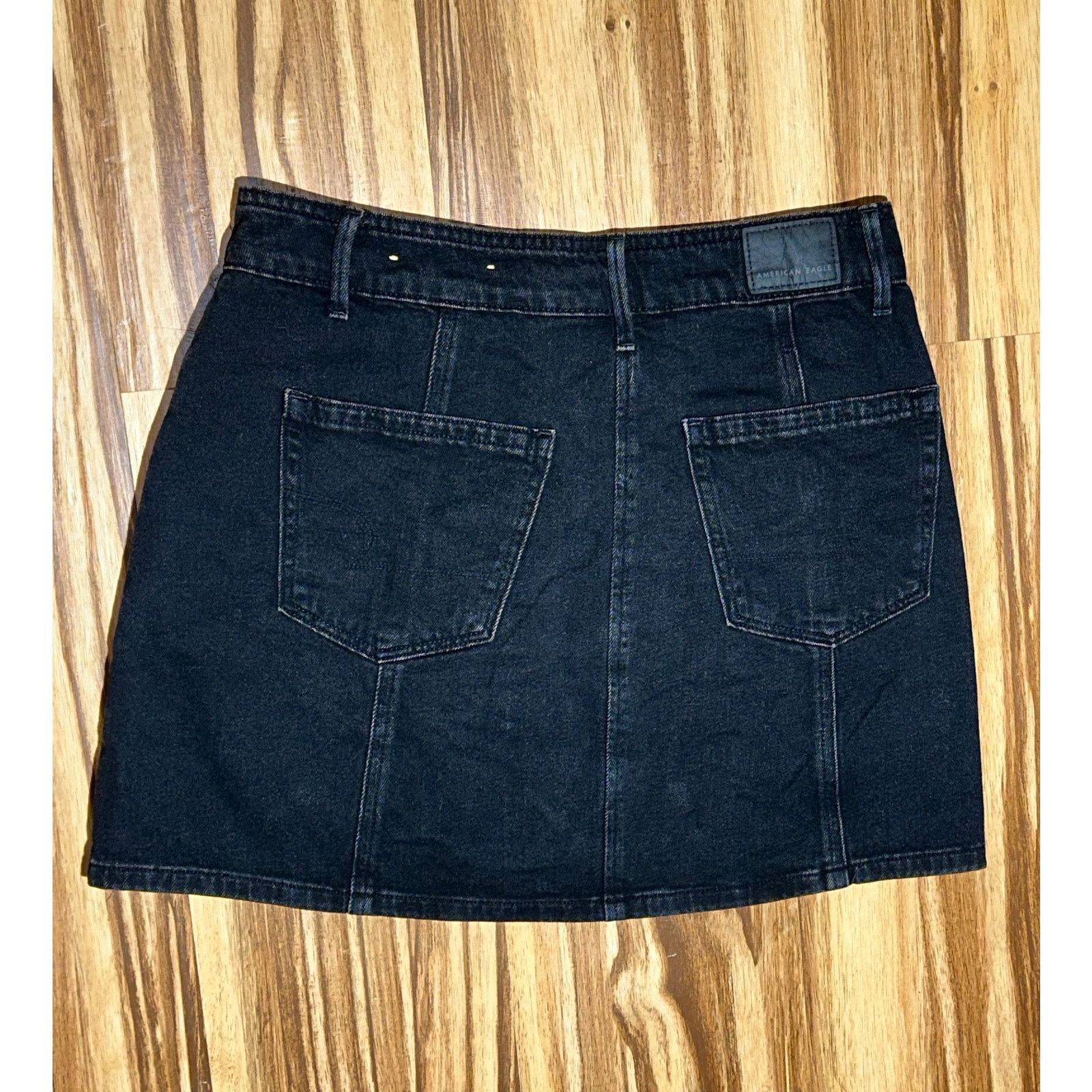 American Eagle Outfitters American Eagle Black Button Down Skirt Size 4 Size 27" / US 4 / IT 40 - 6 Thumbnail