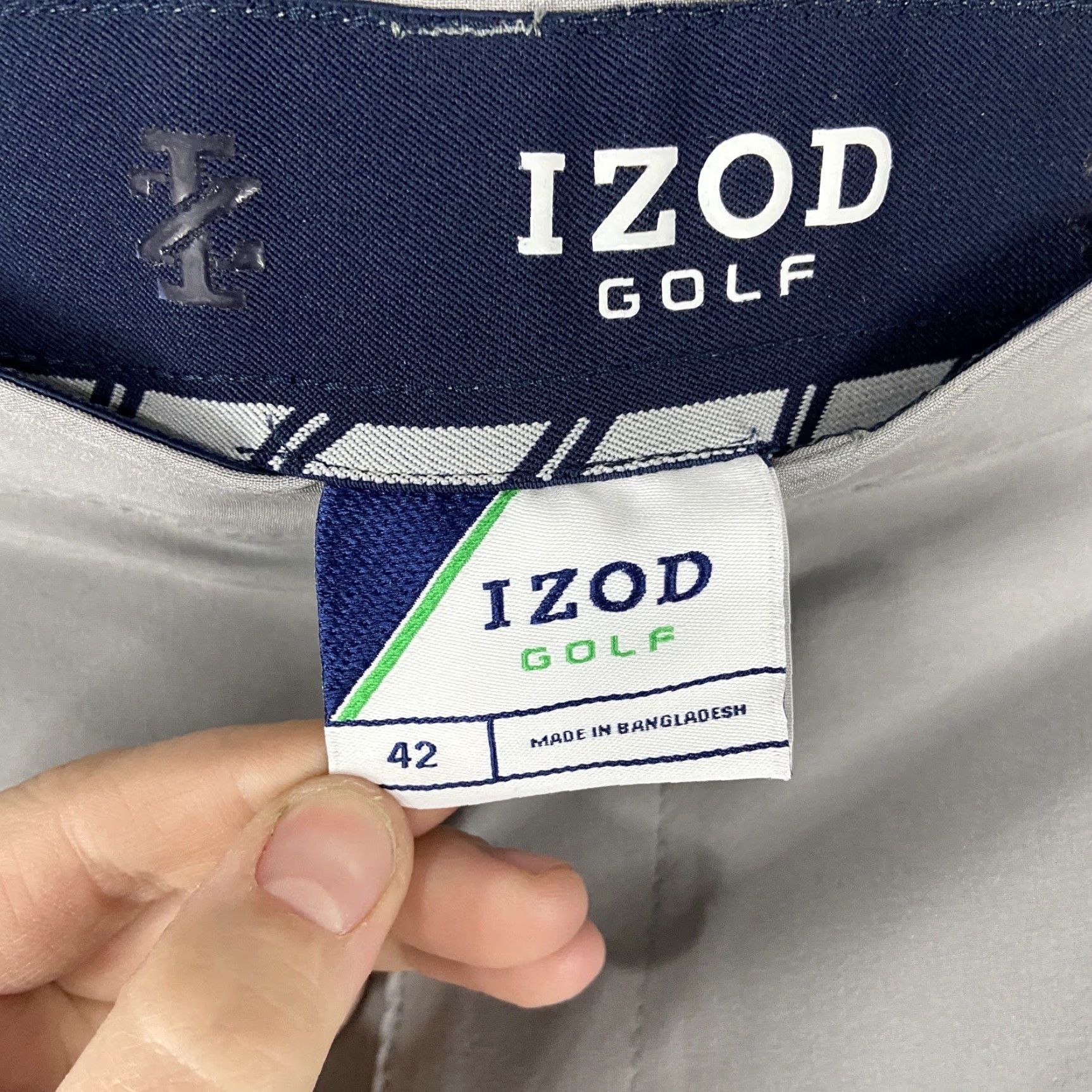 Izod IZOD Chino Golf Shorts Gray Size 42 Mens Size US 42 / EU 58 - 4 Thumbnail