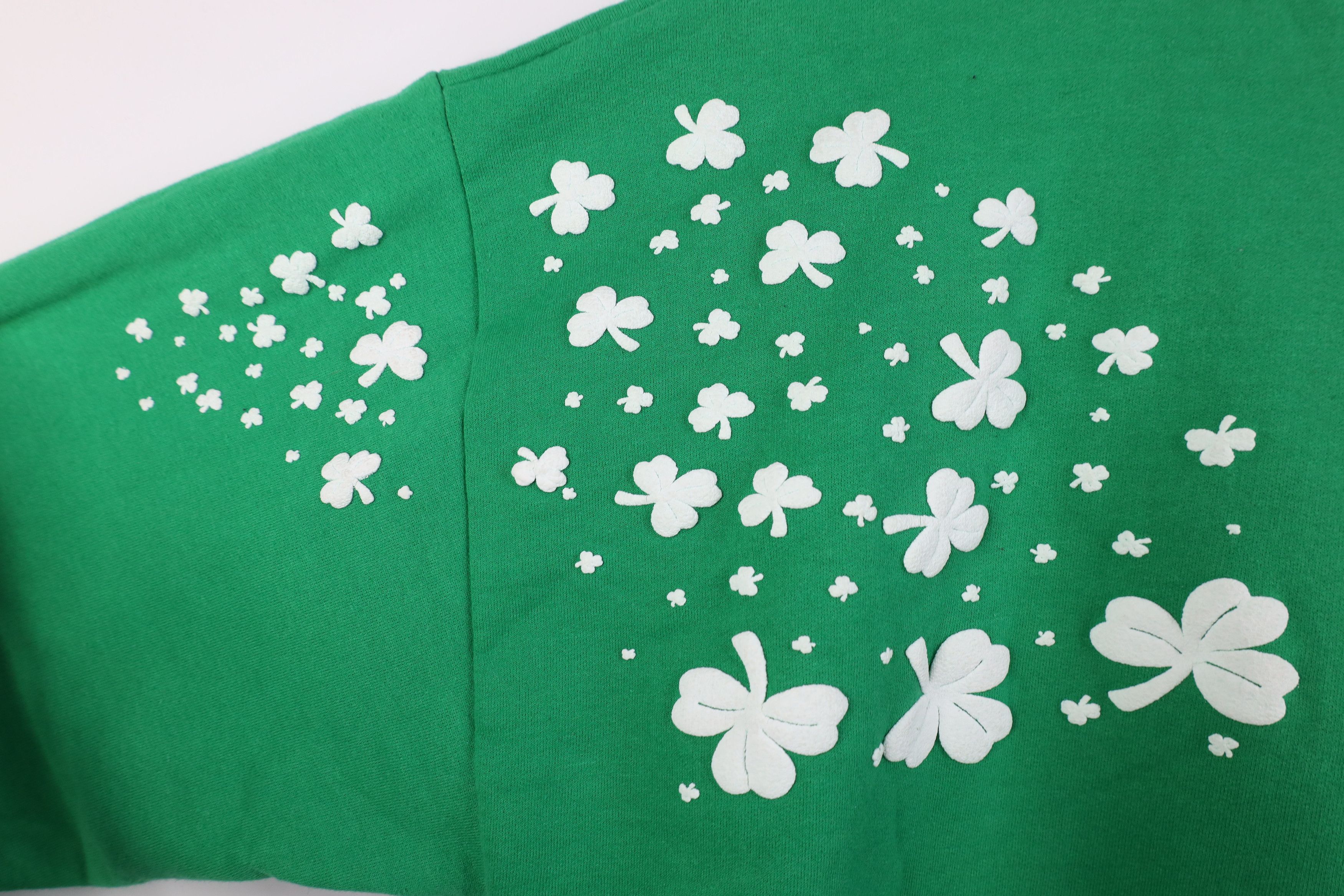 Vintage Vintage 90s Streetwear Clover St Patricks Day Sweatshirt Size XL / US 12-14 / IT 48-50 - 11 Thumbnail