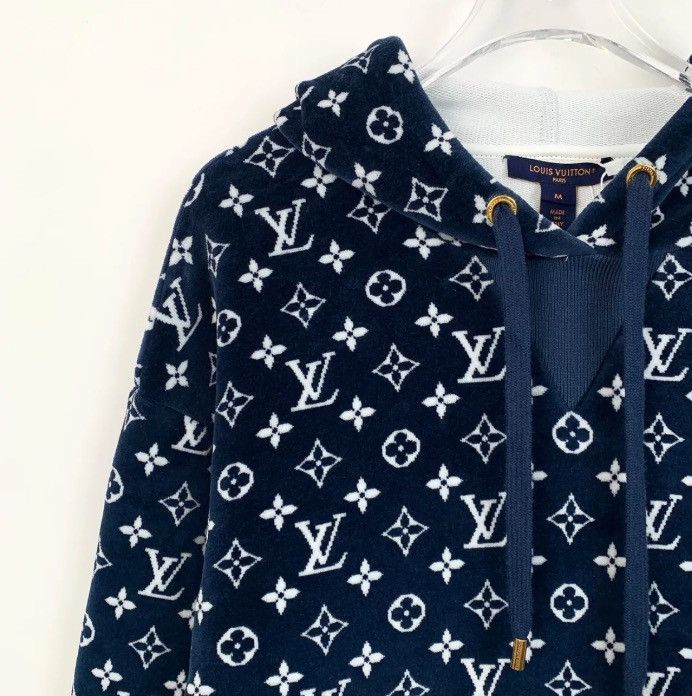 Louis Vuitton Louis Vuitton Lv sweatshirt 2412-Nextarrow Size US M / EU 48-50 / 2 - 3 Thumbnail