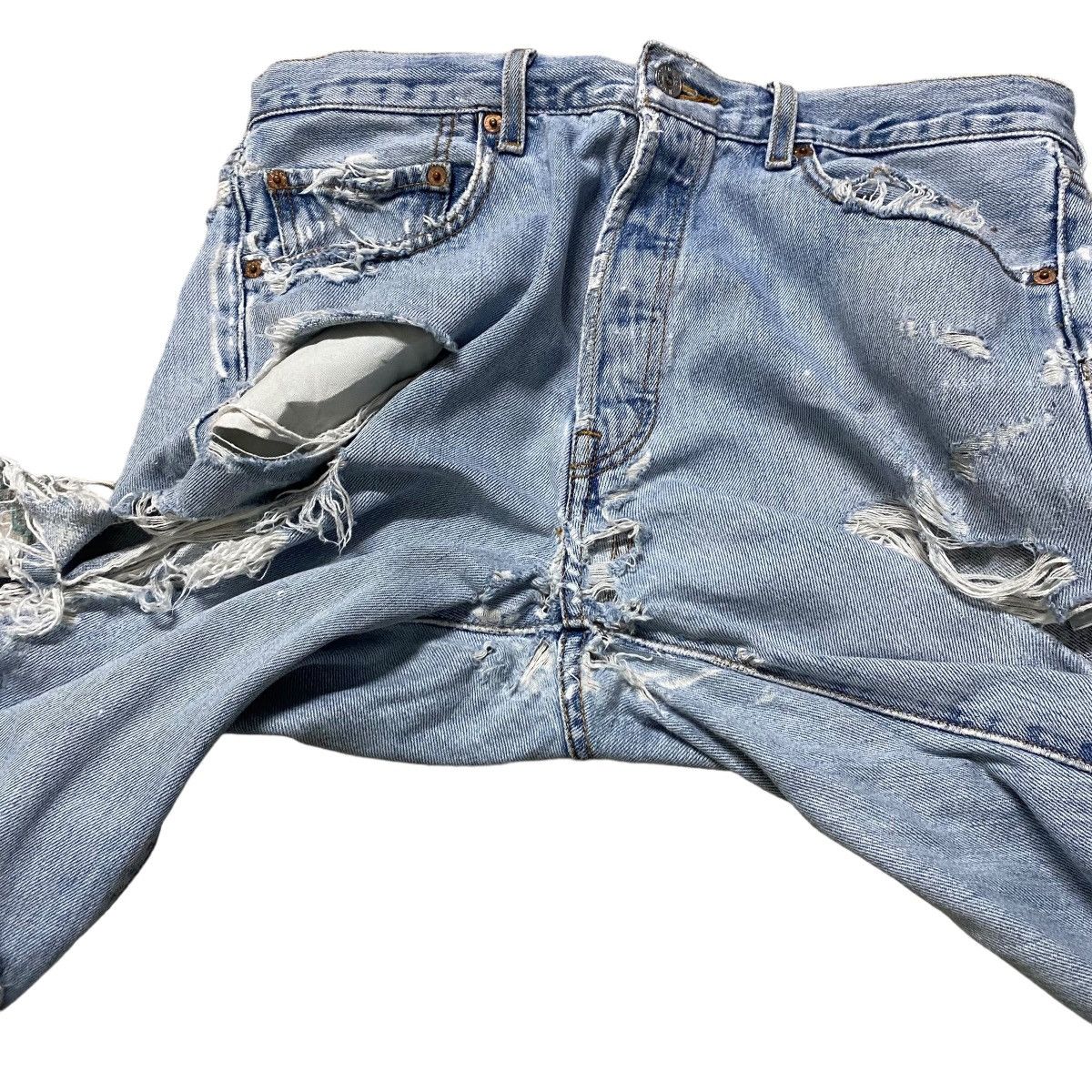 Levi's Vintage Levis 501 Thrashed Jeans Size US 34 / EU 50 - 18 Thumbnail