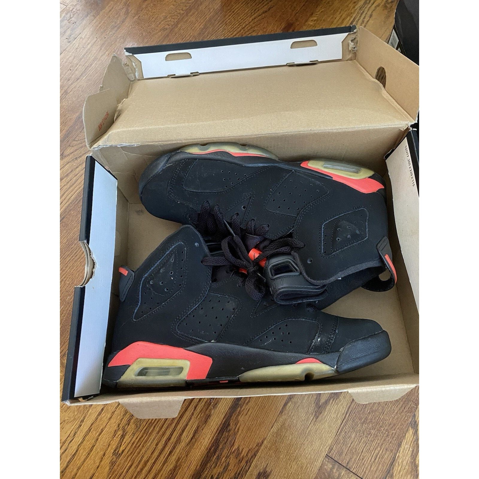 Nike Nike Jordan 6 Retro Infrared Black Red 2014 GS Youth Size 6Y Size US 6 / EU 39 - 8 Thumbnail