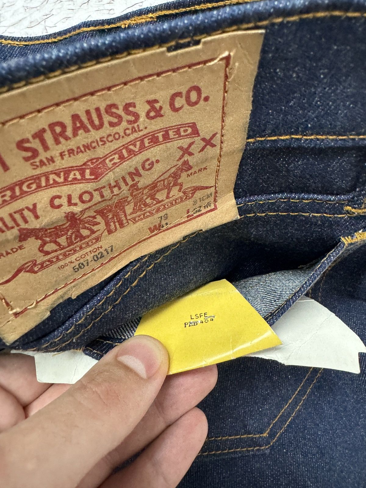 Levi's Levi’s vintage indigo blue straight denim jeans pants Size US 31 - 18 Thumbnail