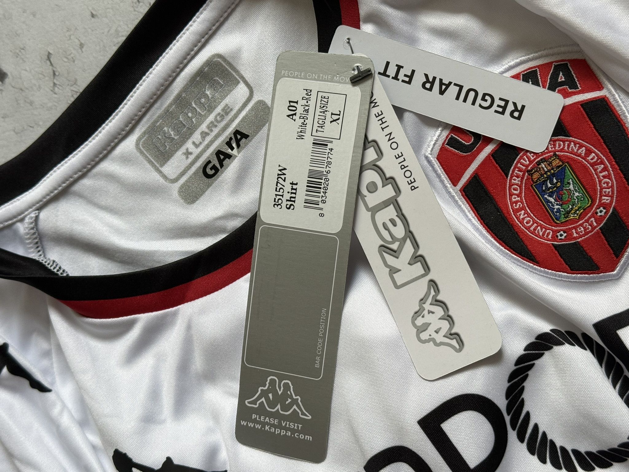 Kappa USMA Alger 2021/2022 Football Shirt Jersey Kappa size XL Size US XL / EU 56 / 4 - 4 Thumbnail