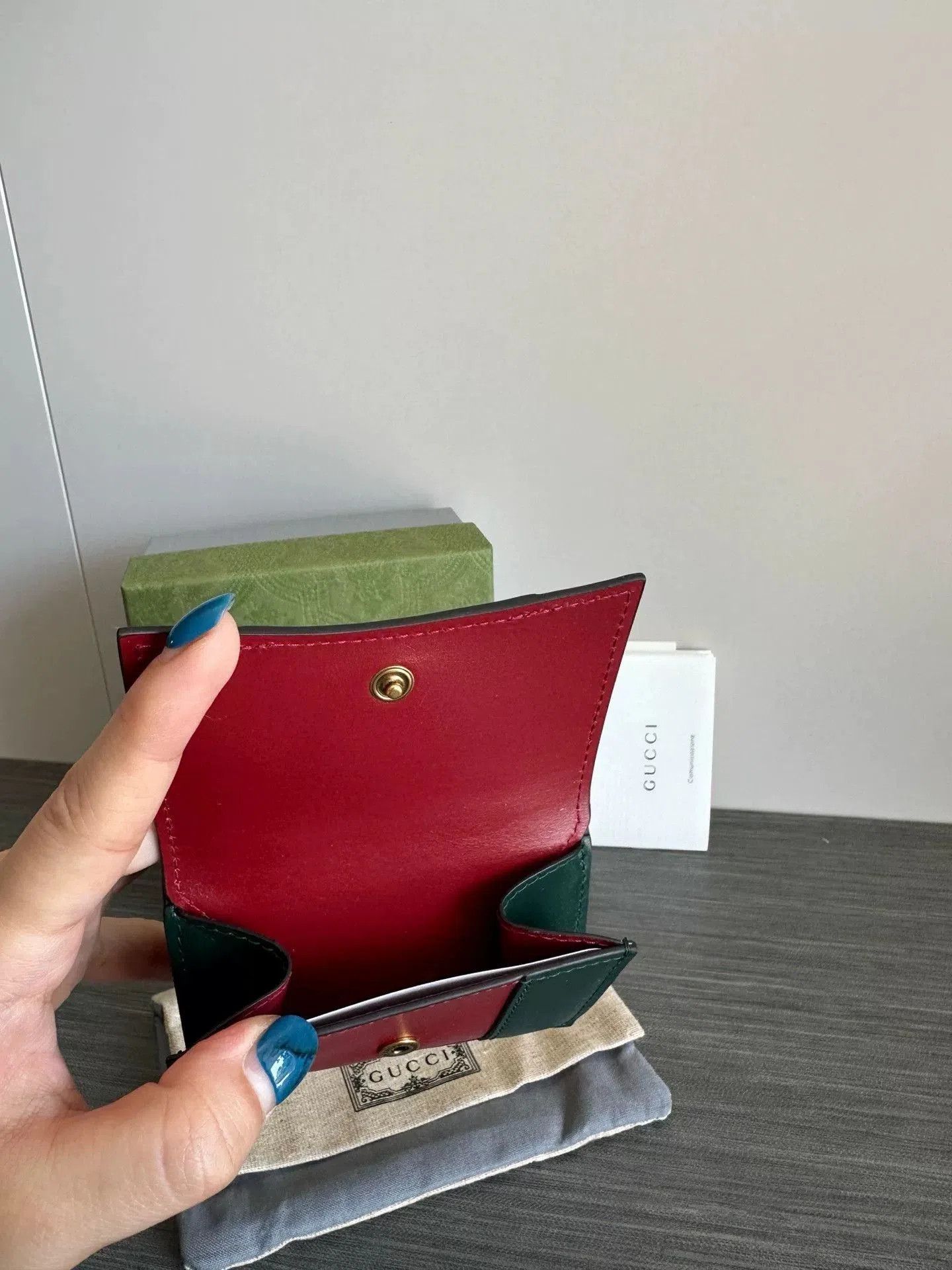 Gucci Gucci Balenciaga Collaboration Card Wallet. Size ONE SIZE - 6 Thumbnail