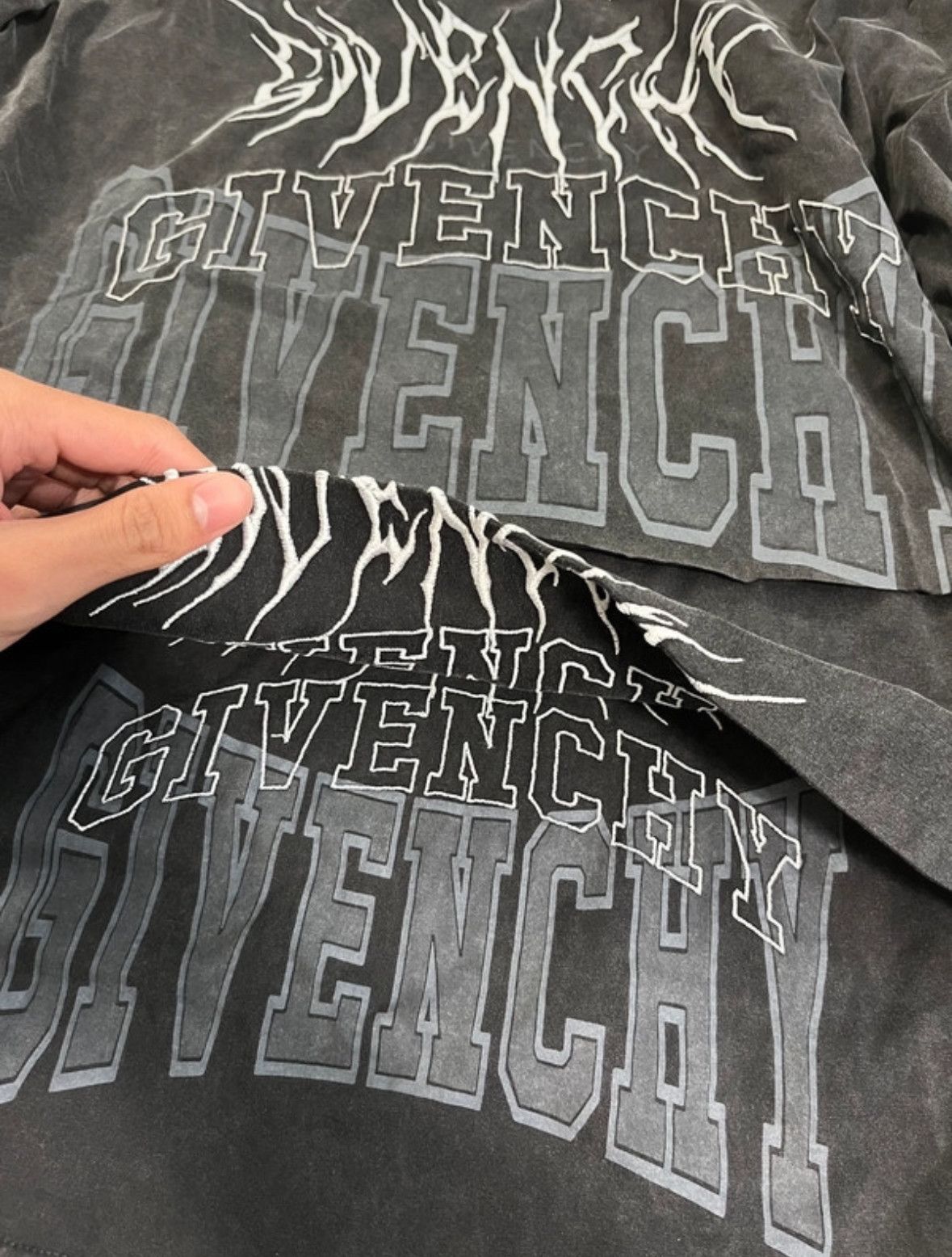 Givenchy Givenchy Layered T-Shirt Rare Size Size US XXS / EU 40 - 4 Thumbnail