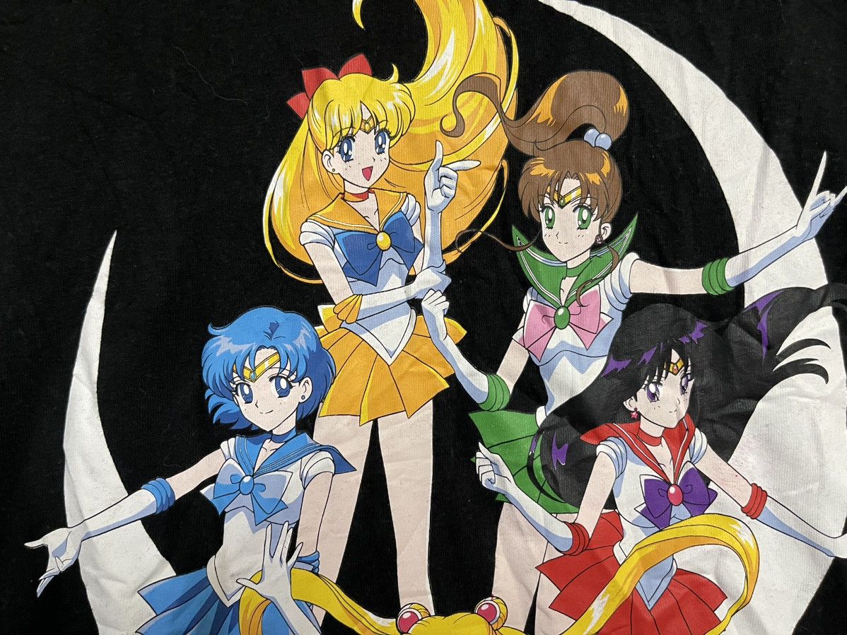 Japanese Brand × Vintage Vintage Y2K Sailormoon T shirt XL Anime Movie Cyber Week Size US XL / EU 56 / 4 - 5 Thumbnail
