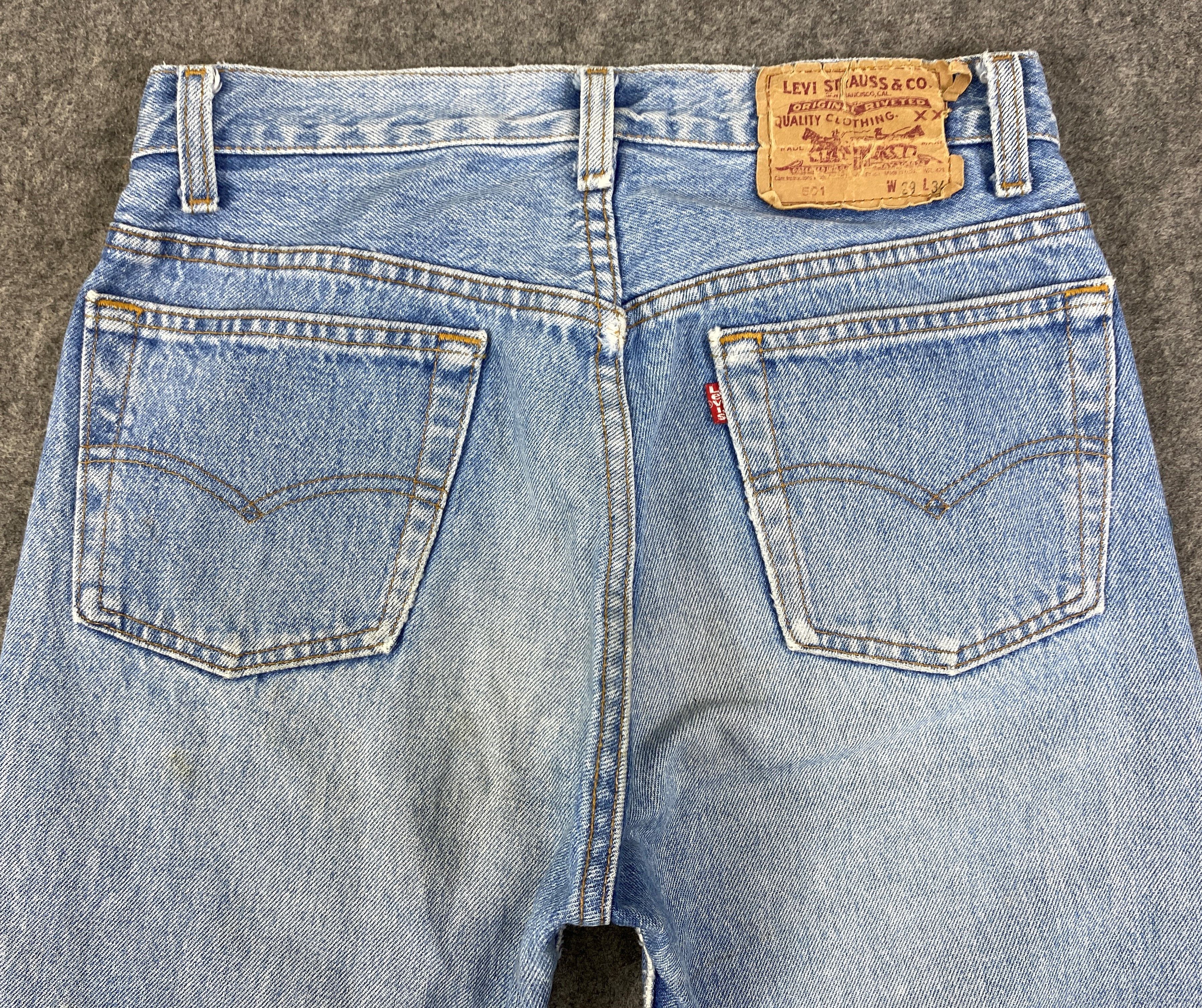 Japanese Brand Light Blue Vintage Levis 501 Jeans 28x31 - JN3192 Size US 28 / EU 44 - 4 Thumbnail