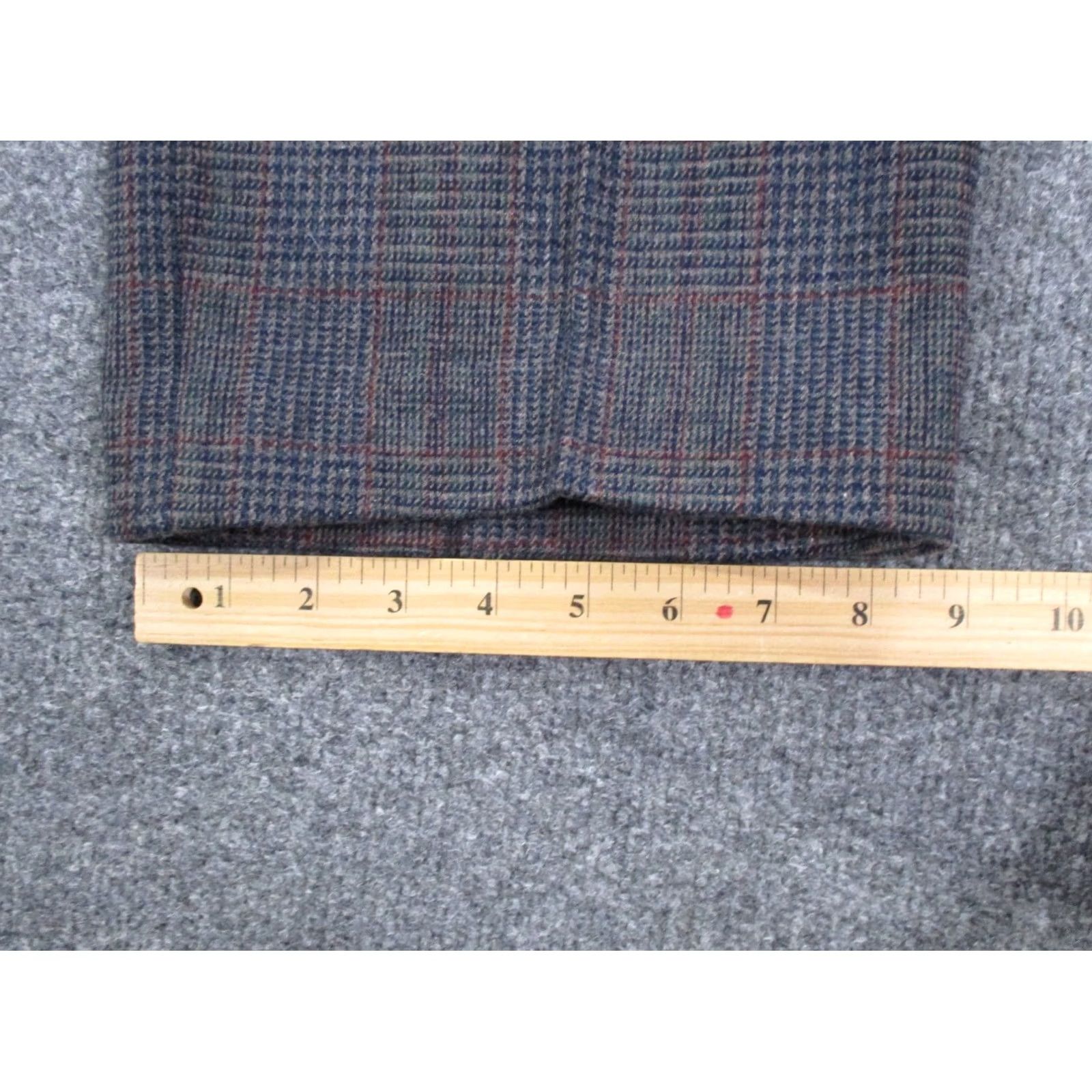 Pendleton Pendleton Pants Mens 38 Gray Wool Chino Vintage Brand: Pendleton Pants Men 38 Gray Wool Chino Vintage Size US 38 / EU 54 - 5 Thumbnail