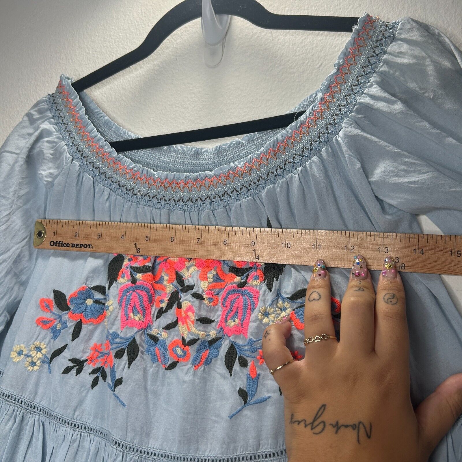 Free People Free People Smocked Off Shoulder Embroidered Ruffle Mini S Size S / US 4 / IT 40 - 10 Thumbnail