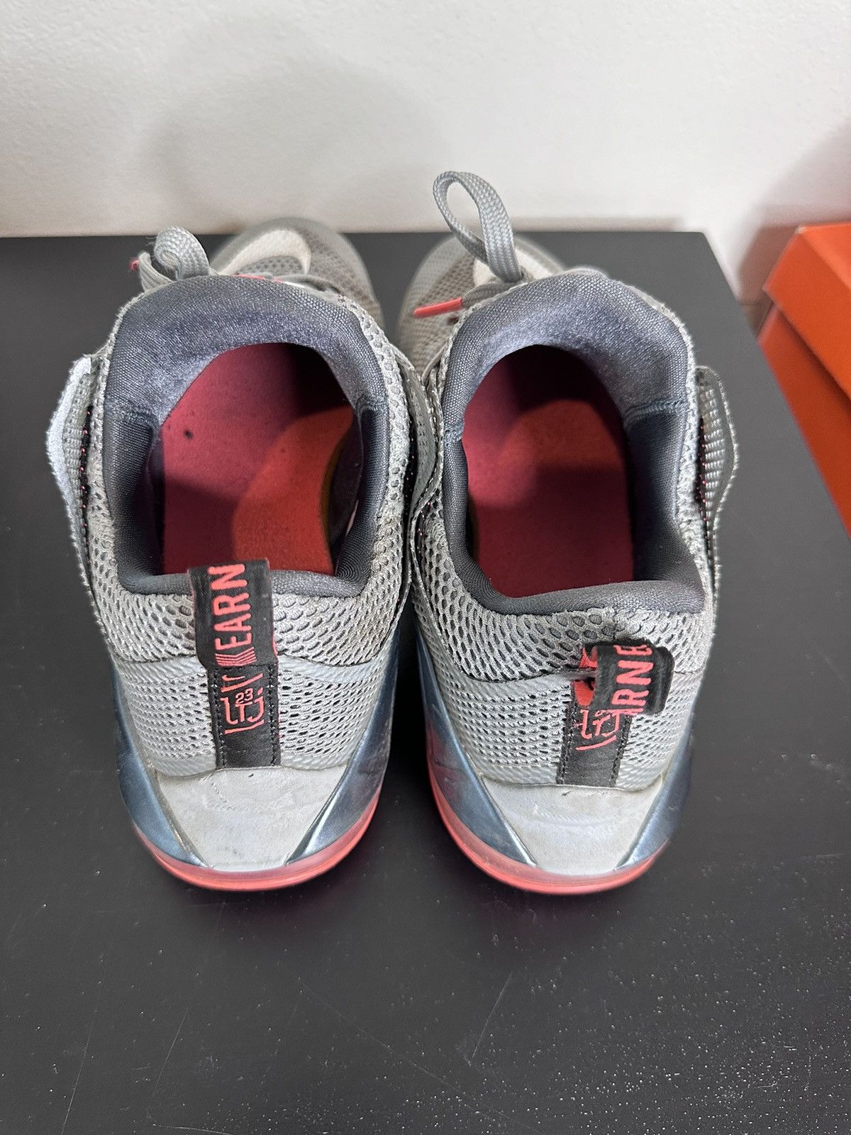 Nike LeBron 12 low Size US 10 / EU 43 - 3 Thumbnail