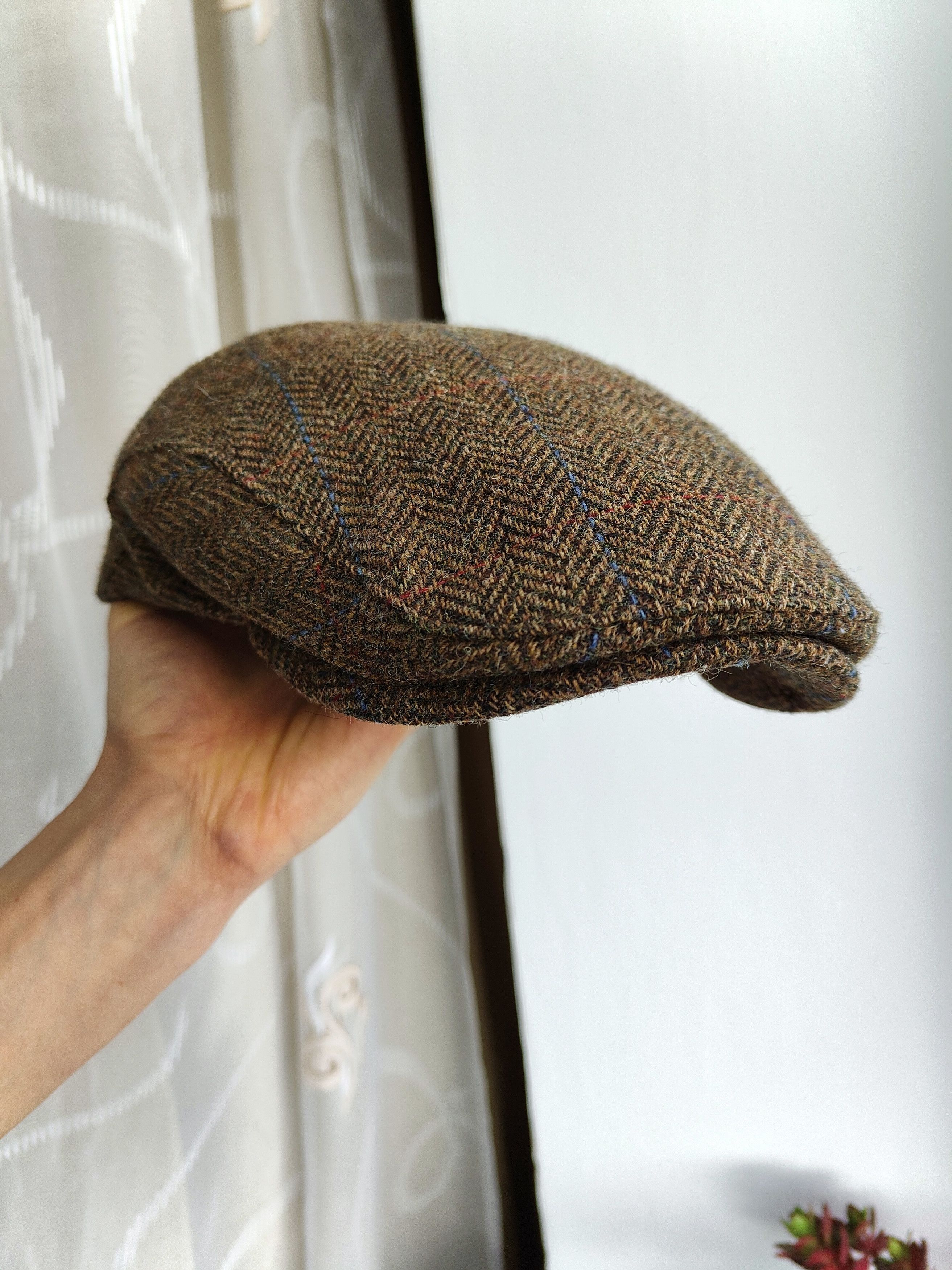 Harris Tweed Woolen Flat Cap Mucros Ireland Cartouche Newsboy Baker Boy Size ONE SIZE - 1 Thumbnail