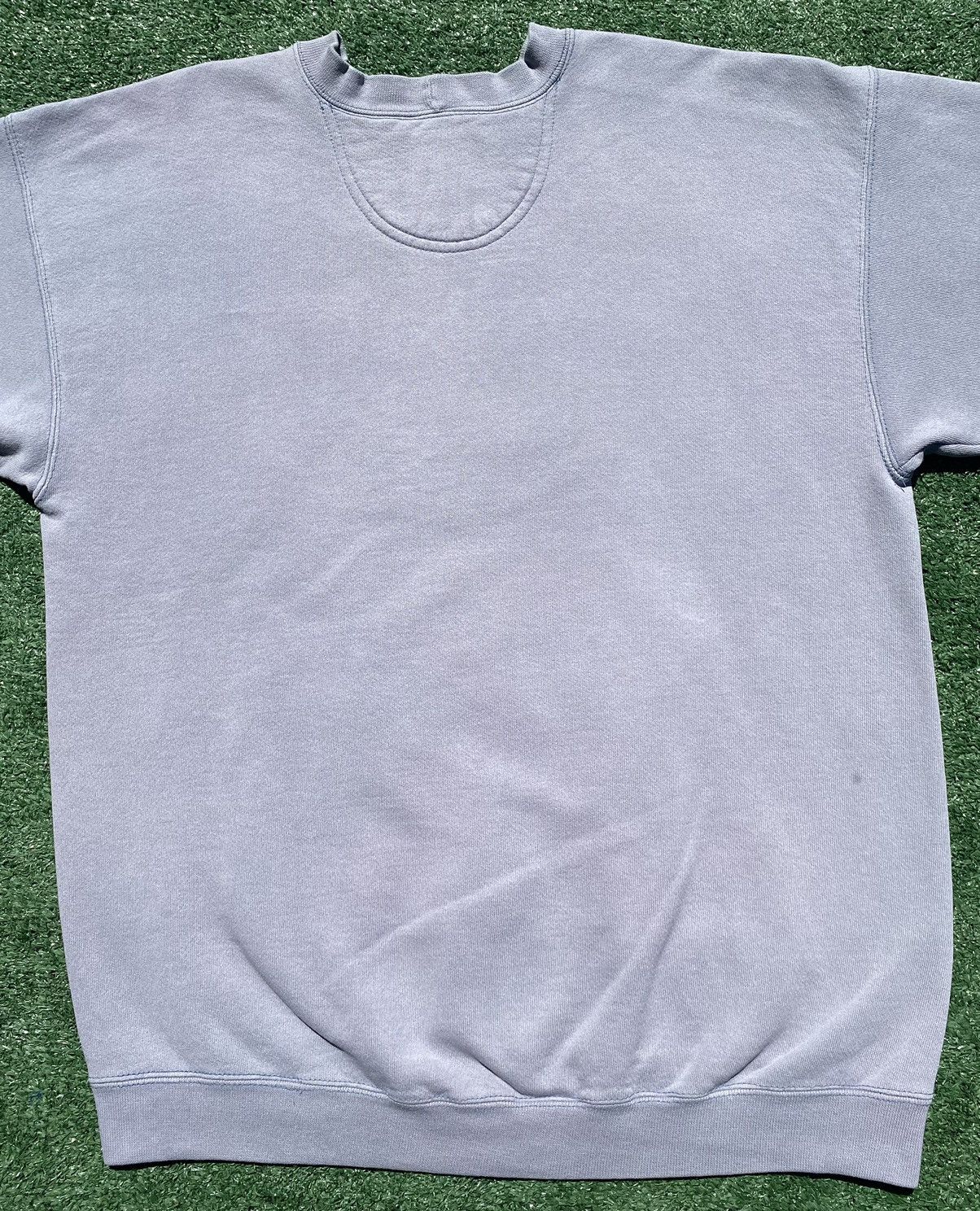 Levi's Vintage 80’s Levis Embroidered Lavender Sweatshirt Men’s Lrg Size US L / EU 52-54 / 3 - 8 Thumbnail