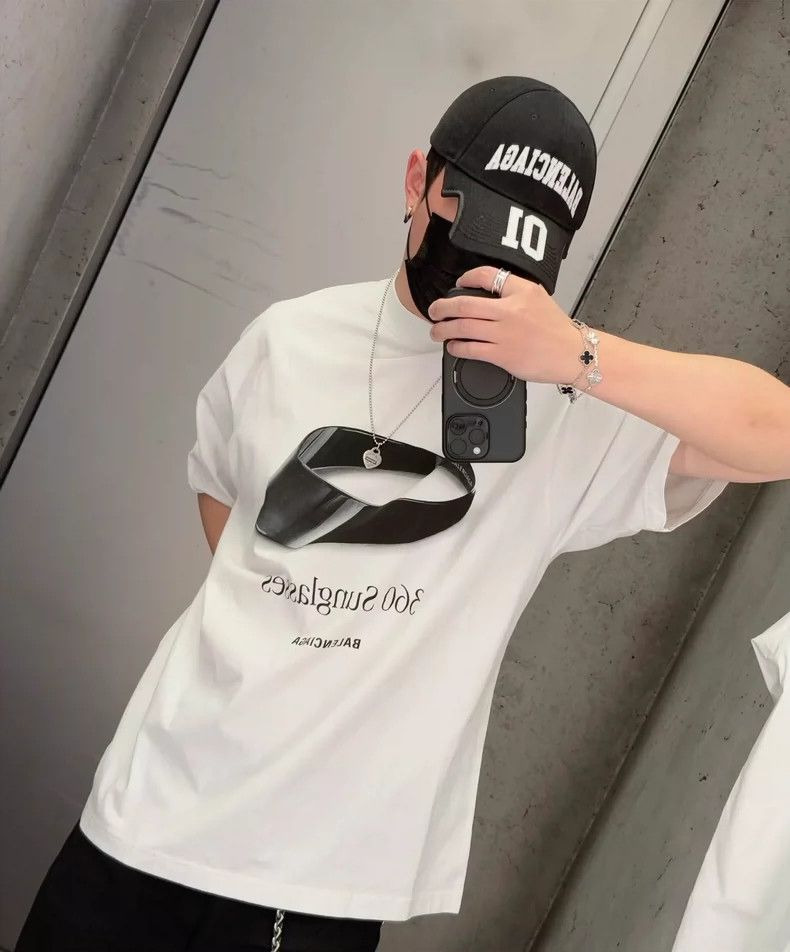 Balenciaga Balenciaga 360 Sunglasses printed short sleeve T-shirt, wh Size US M / EU 48-50 / 2 - 7 Thumbnail