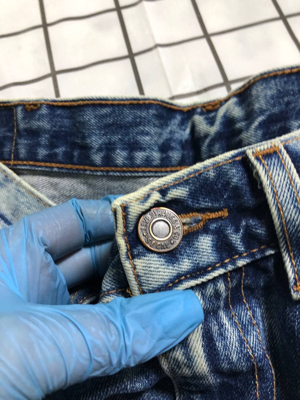 Levi's Vintage 90s Orange Tab Levi’s Jeans 505 Blue Distressed Size US 32 / EU 48 - 9 Thumbnail