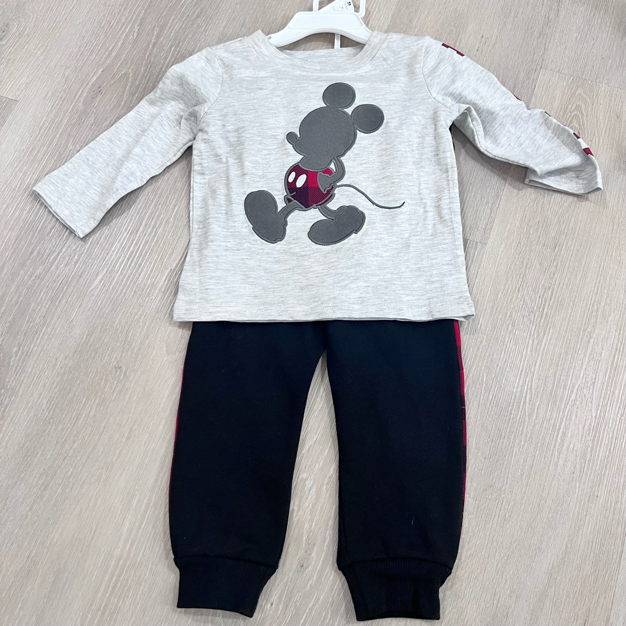 Disney Mickey Logo Matching Sets Long Sleeve Tee With Jogger Pants Size XXL / US 16-18 / IT 52-54 - 1 Thumbnail