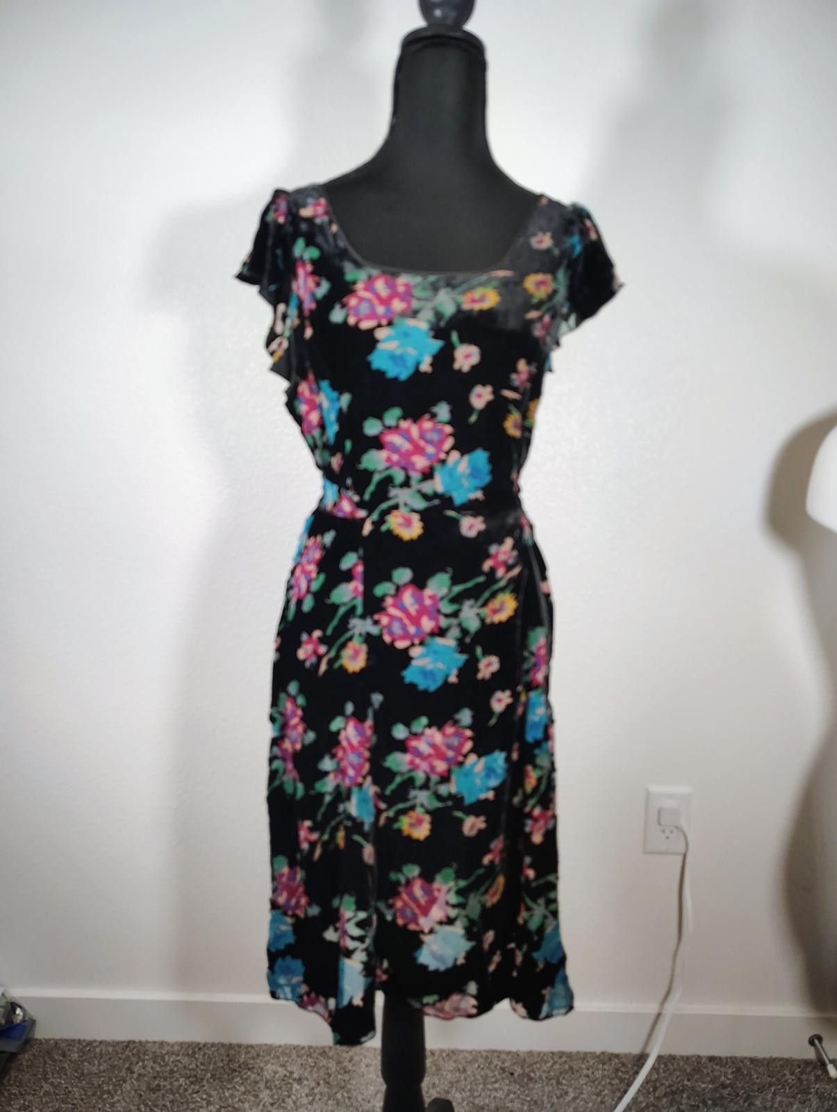 Johnny Was 4 Love Liberty Johnny Was Black Floral Silk Blend Mini Dress Size S / US 4 / IT 40 - 2 Thumbnail