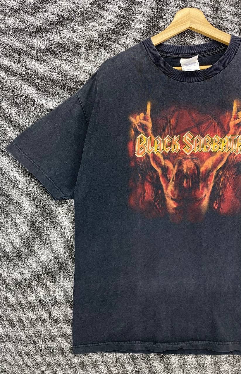 Band Tees Vintage Black Sabbath Heavy Metal Punk Rock Band Tees Size US XL / EU 56 / 4 - 3 Thumbnail