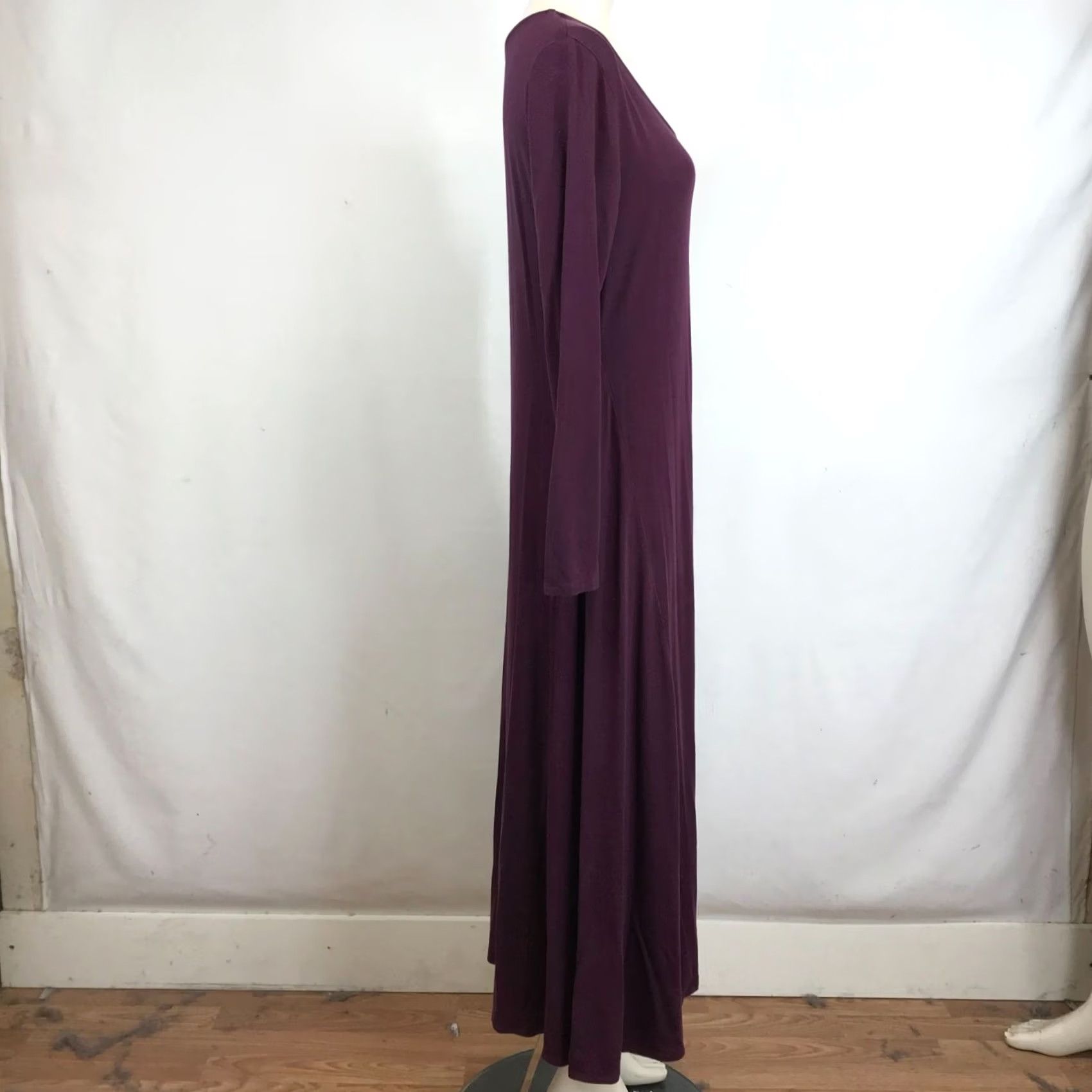 Vintage GARNETT HILL Women's M Wine Long Sleeve TENCEL Blend Maxi Dress Maxi Dress Long Sleeve Size M / US 6-8 / IT 42-44 - 4 Thumbnail
