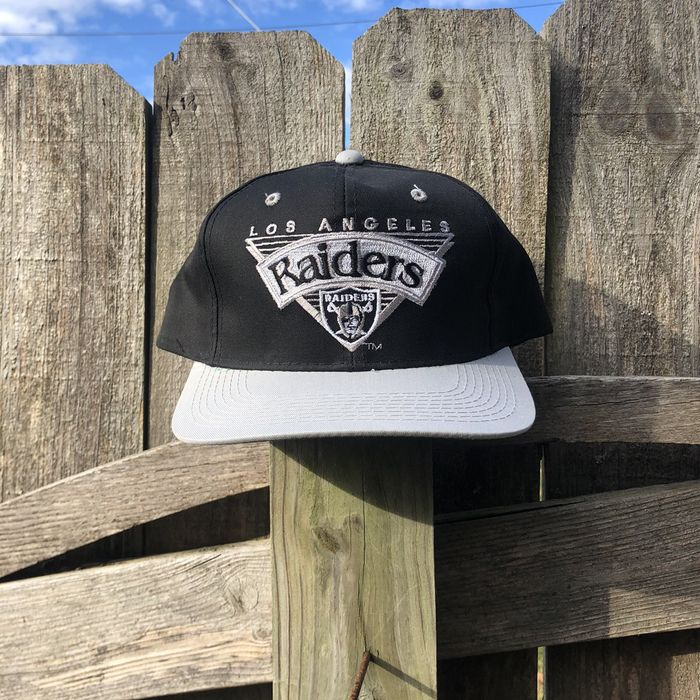 DISTRESSED Vintage 90s Los Angeles RAIDERS Snapback Hat 