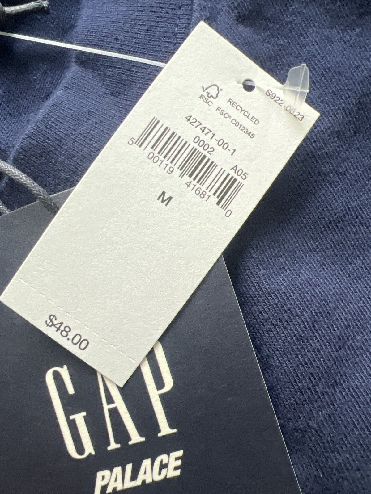 Gap × Palace GAP x Palace collab T-Shirt Size US M / EU 48-50 / 2 - 7 Thumbnail
