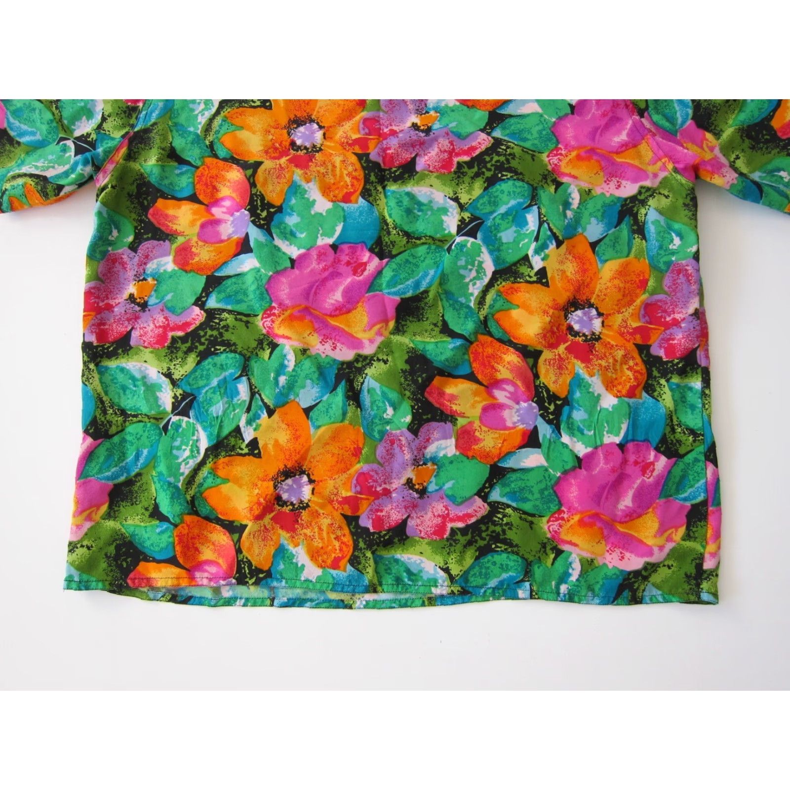 Pinko Vintage Dahan Blouse Tunic 100% Silk Short Sleeve Pink White Green Floral M Womens Size M / US 6-8 / IT 42-44 - 5 Thumbnail