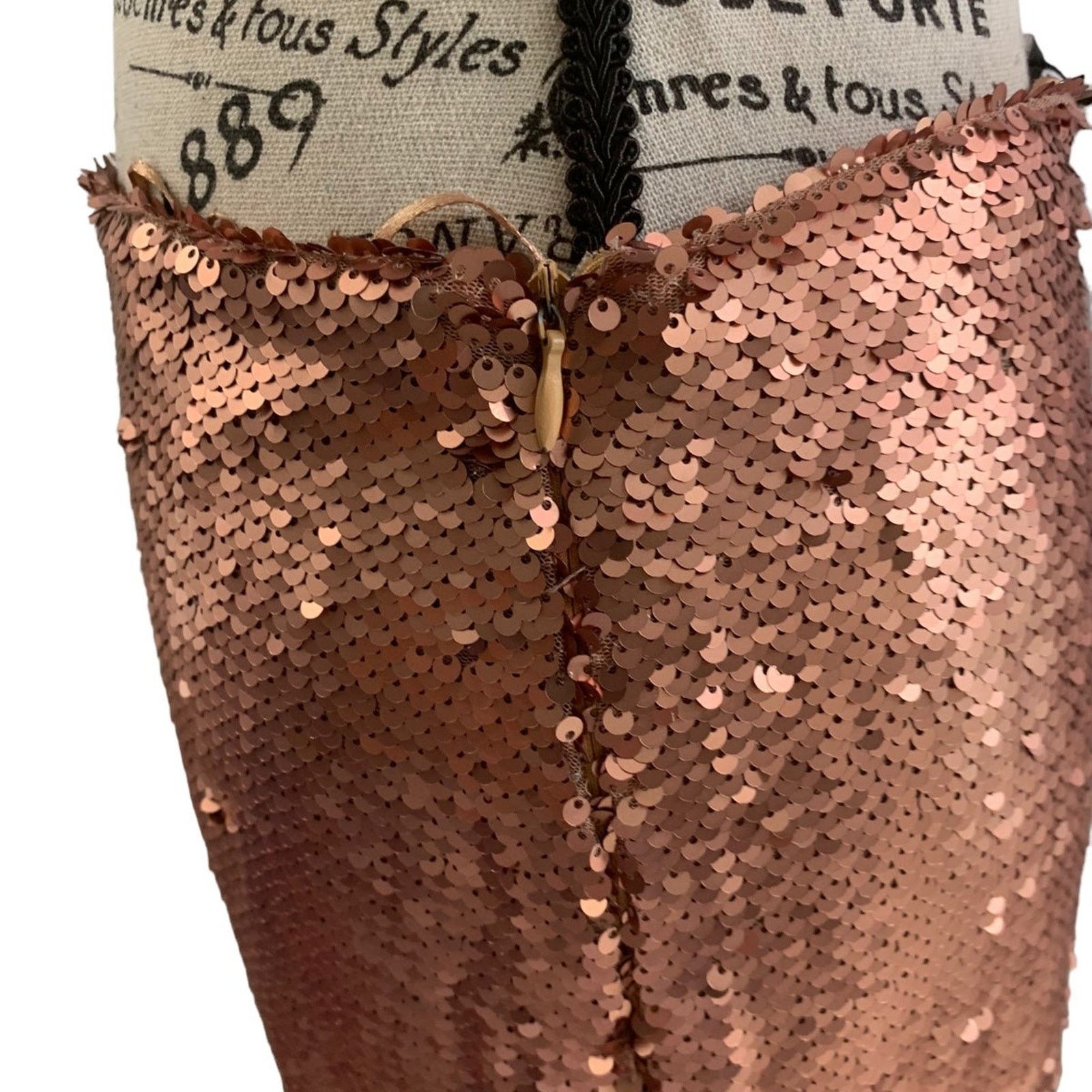 & Other Stories Y2K Sequin Bodycon Mini Skirt Women's Sz 6 Gold Side Zip NEW Size 28" / US 6 / IT 42 - 3 Thumbnail