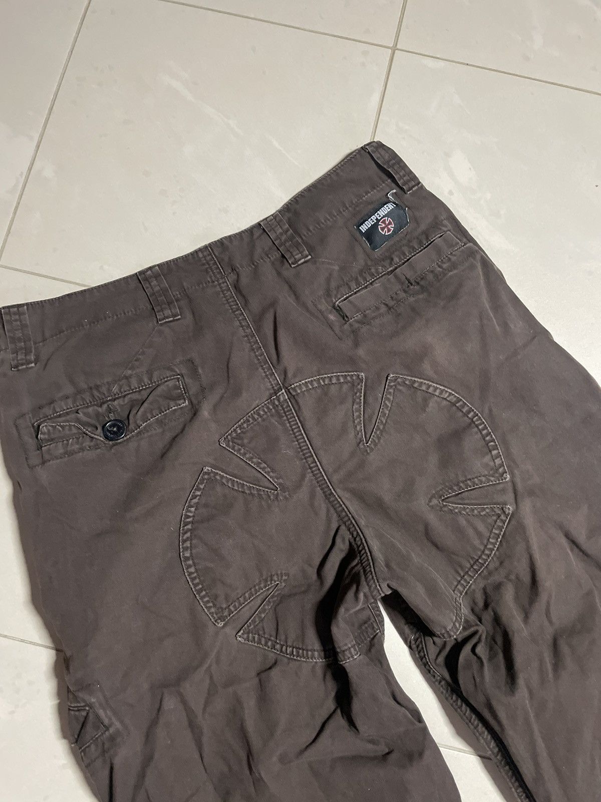 Independent Truck Co. Independent Vintage brown cargo pants Size US 30 / EU 46 - 12 Thumbnail