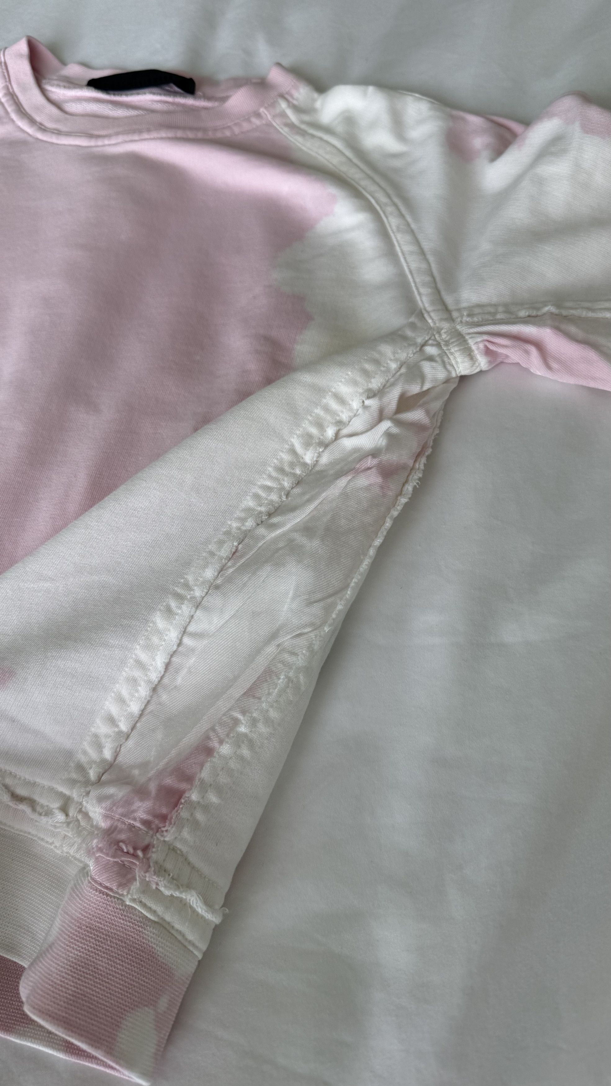 Haider Ackermann Haider Ackermann Pink Perth Crewneck Bleached Sweatshirt Size US M / EU 48-50 / 2 - 10 Thumbnail